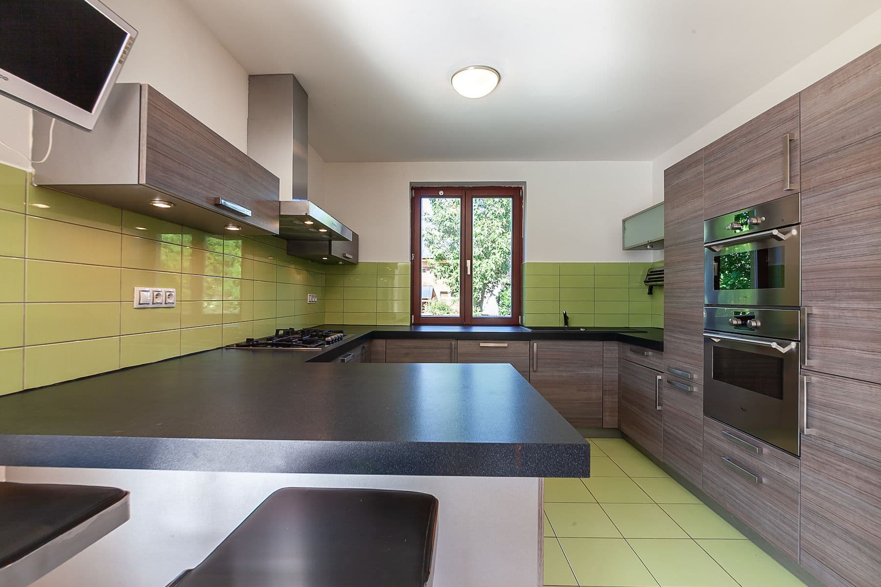 Predaj domu 232 m², pozemek 931 m², Na Kopečku, Klecany, Středočeský kraj Predaj domu 232 m², pozemek 931 m², Na Kopečku, Klecany, Středočeský kraj