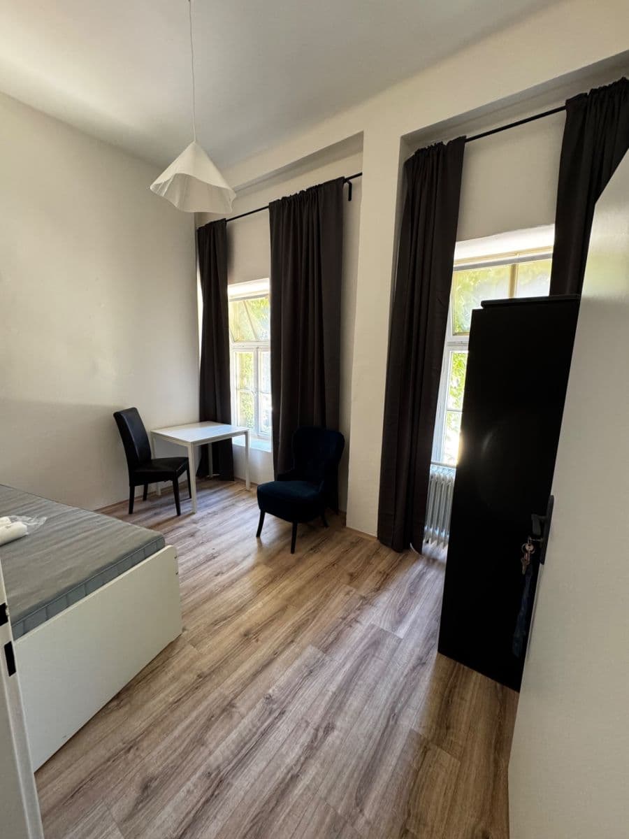 Prenájom bytu 7-izbový 18 m², Hudcova, Brno, Jihomoravský kraj Prenájom bytu 7-izbový 18 m², Hudcova, Brno, Jihomoravský kraj