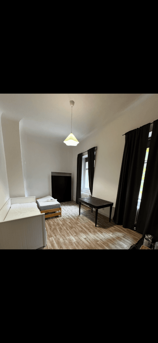 Prenájom bytu 7-izbový 18 m², Hudcova, Brno, Jihomoravský kraj Prenájom bytu 7-izbový 18 m², Hudcova, Brno, Jihomoravský kraj