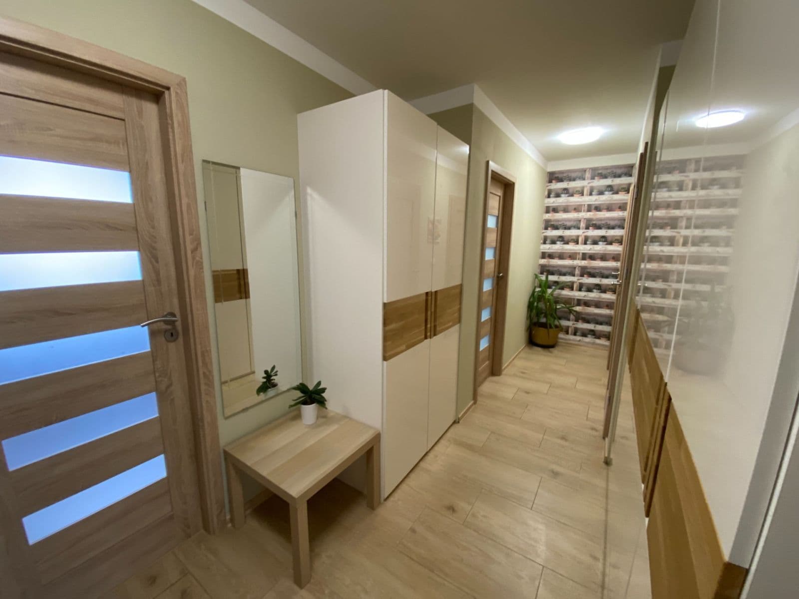 Predaj bytu 4-izbový 76 m², Střelničná, Praha, Praha Predaj bytu 4-izbový 76 m², Střelničná, Praha, Praha