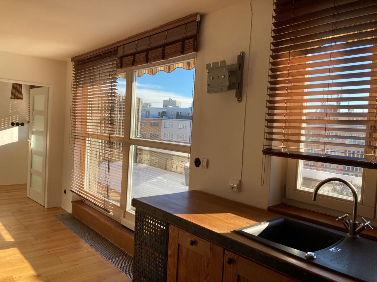 Prenájom bytu 1-izbový 58 m², Patočkova, Praha, Praha Prenájom bytu 1-izbový 58 m², Patočkova, Praha, Praha