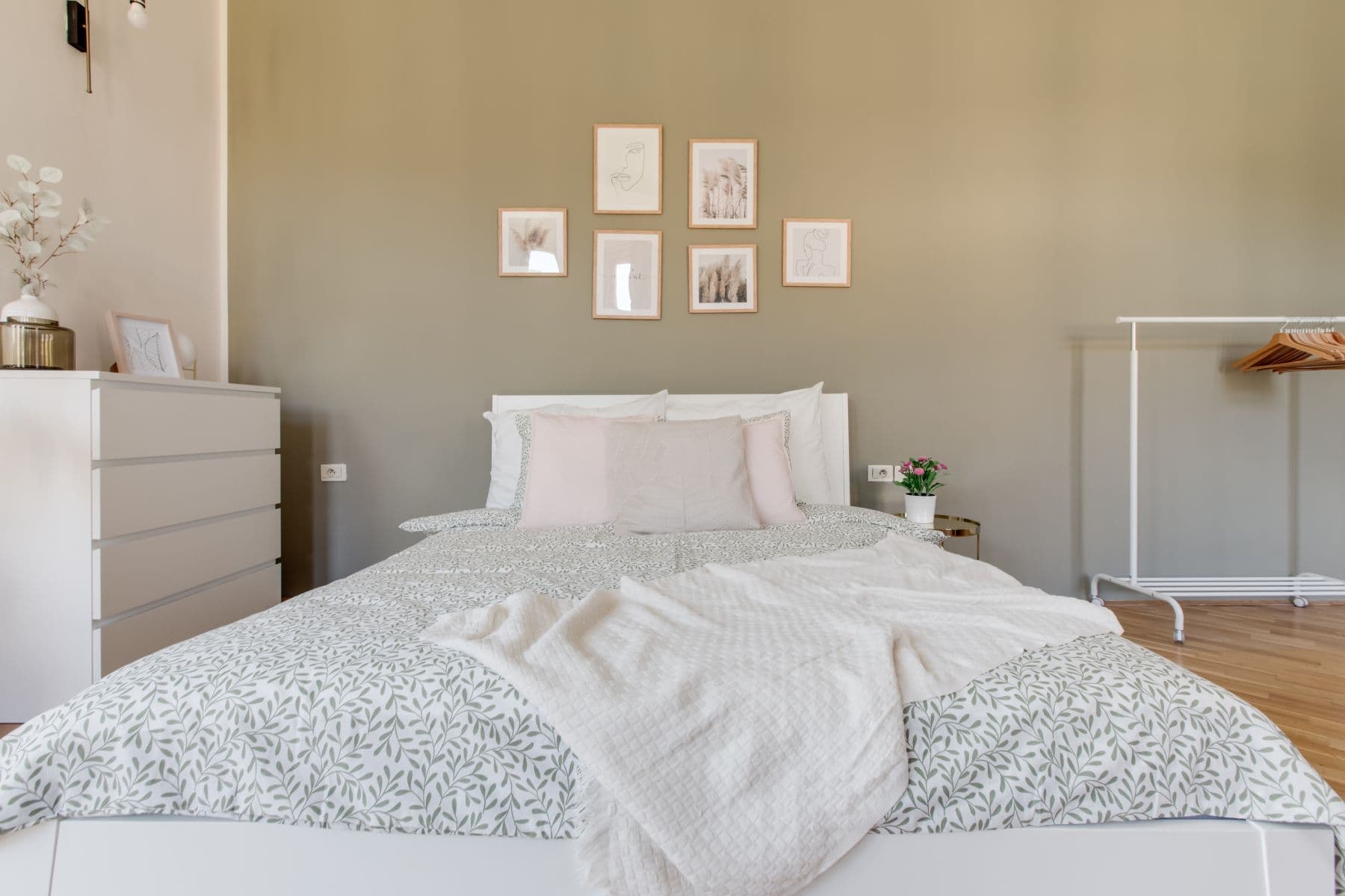 Prenájom bytu 55 m², Kubova, Praha, Praha Prenájom bytu 55 m², Kubova, Praha, Praha