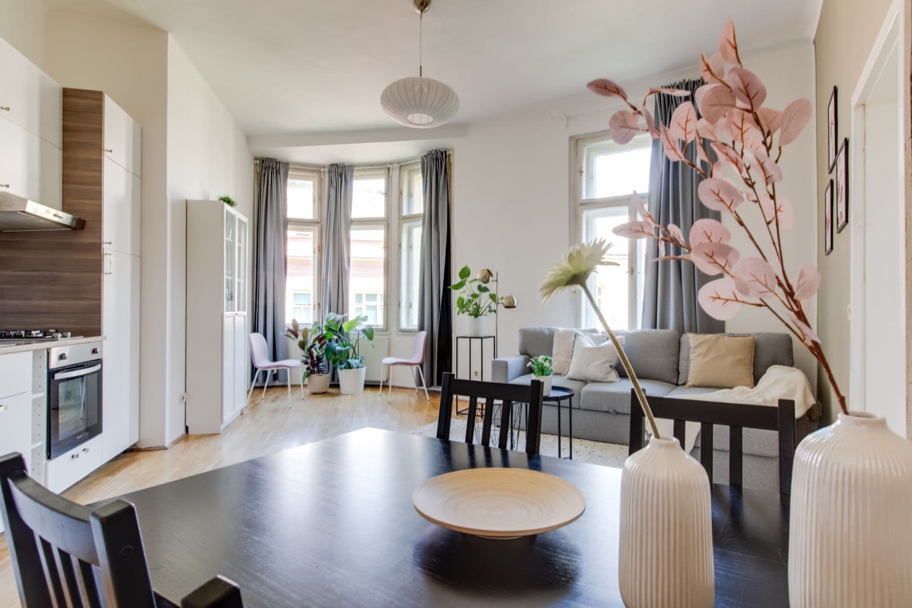 Prenájom bytu 55 m², Kubova, Praha, Praha Prenájom bytu 55 m², Kubova, Praha, Praha