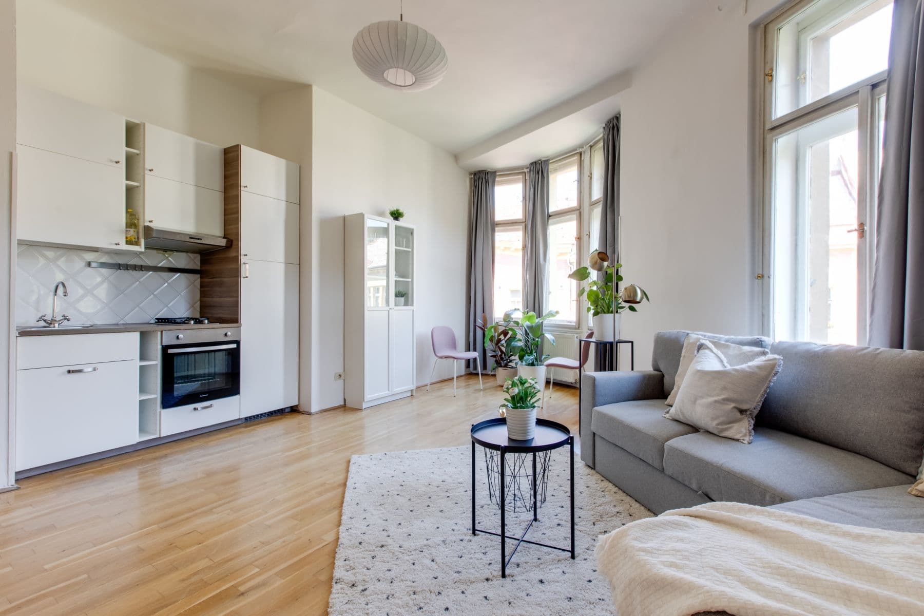 Prenájom bytu 55 m², Kubova, Praha, Praha Prenájom bytu 55 m², Kubova, Praha, Praha