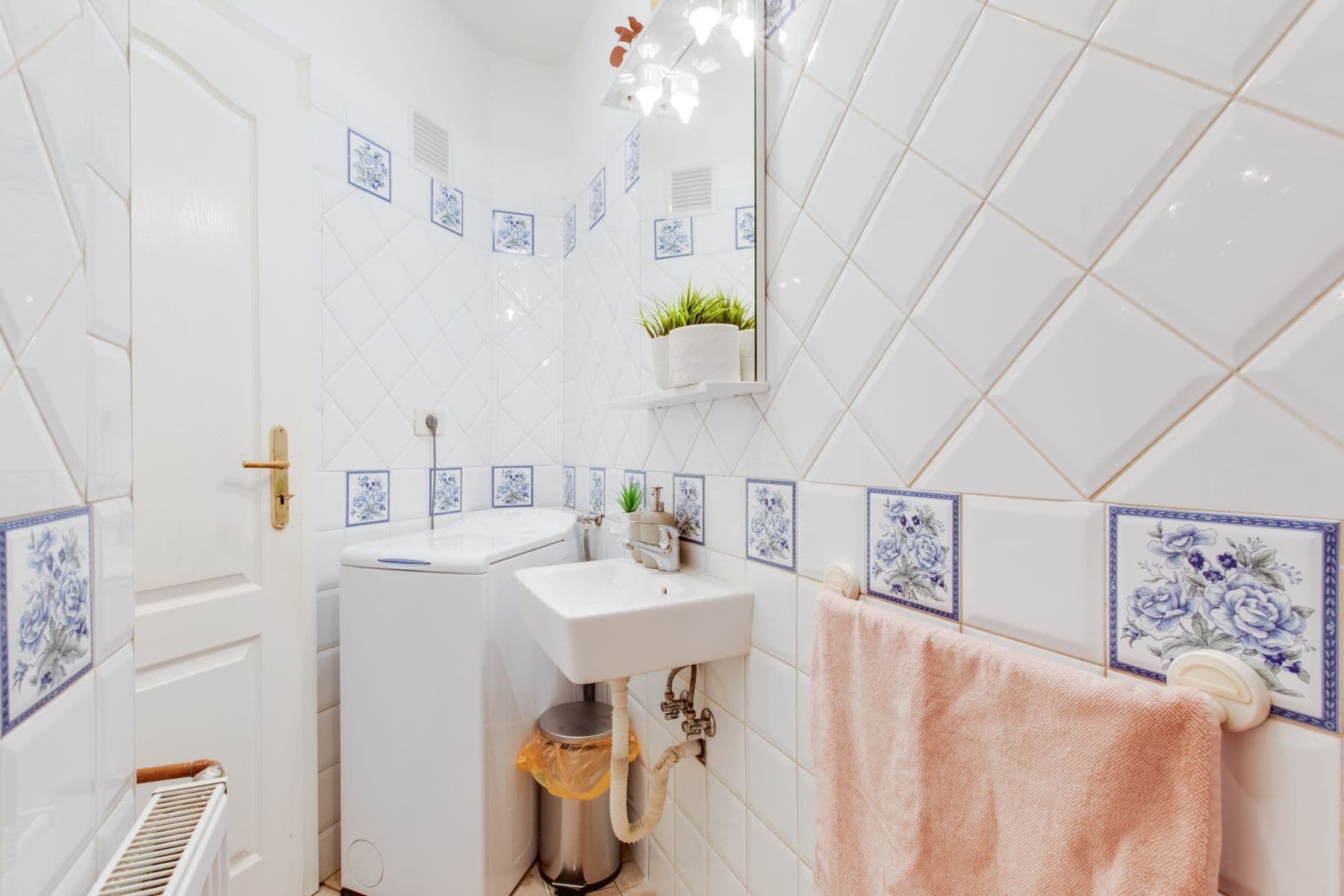 Prenájom bytu 55 m², Kubova, Praha, Praha Prenájom bytu 55 m², Kubova, Praha, Praha