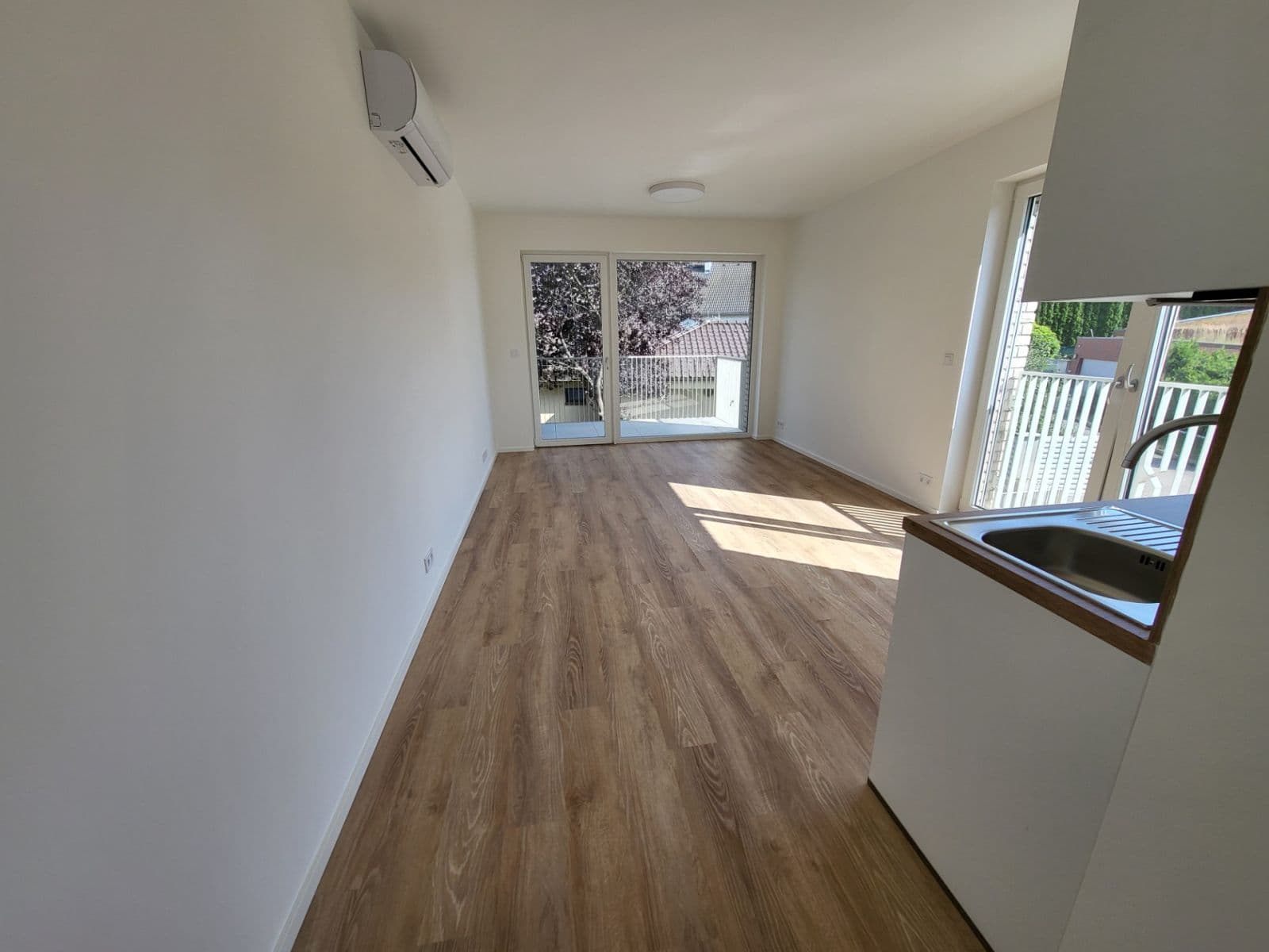 Prenájom bytu 1-izbový 31 m², Podbělová, Praha, Praha Prenájom bytu 1-izbový 31 m², Podbělová, Praha, Praha