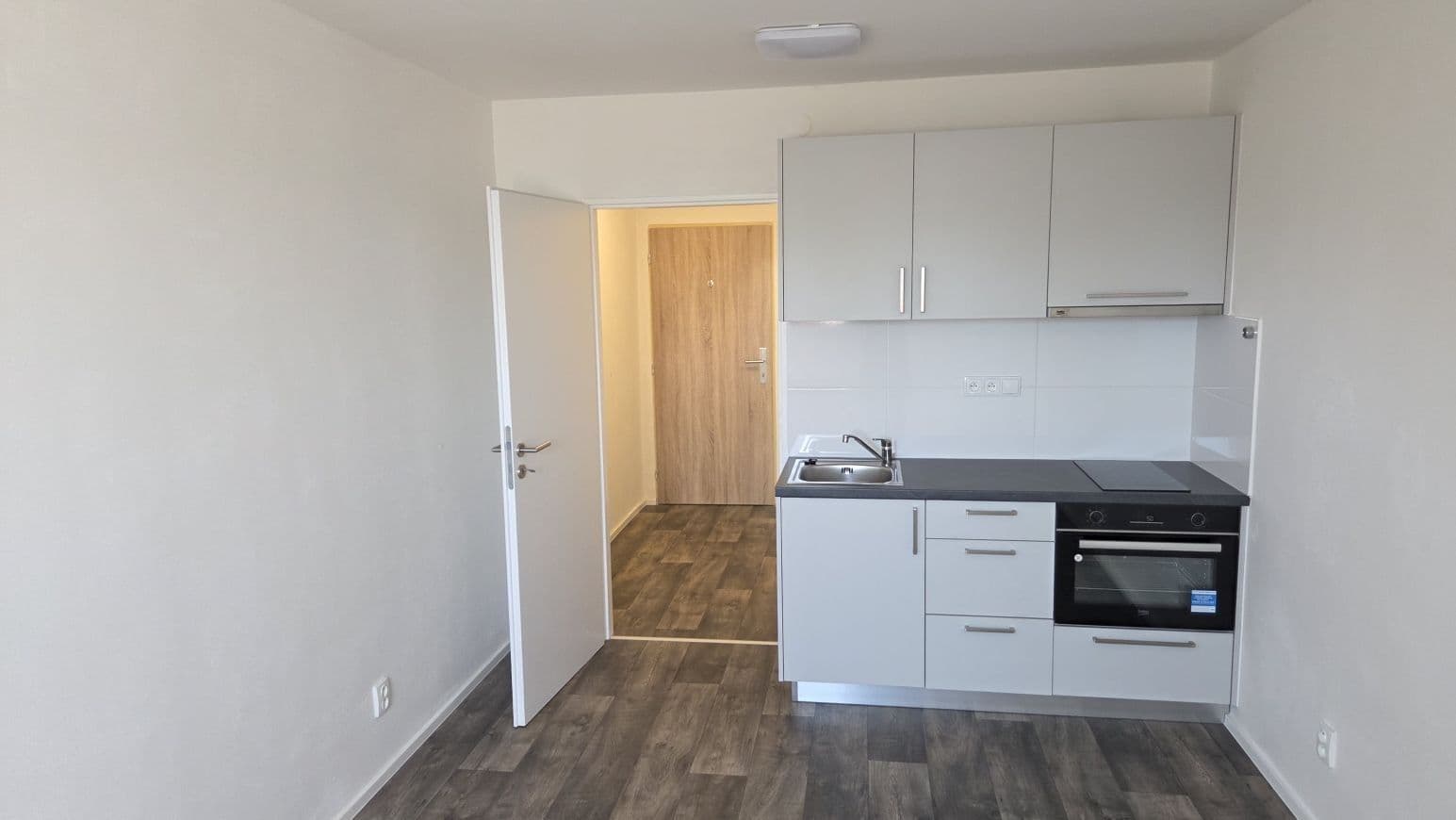 Prenájom bytu 1-izbový 22 m², Paličkova, Ostrava, Moravskoslezský kraj Prenájom bytu 1-izbový 22 m², Paličkova, Ostrava, Moravskoslezský kraj