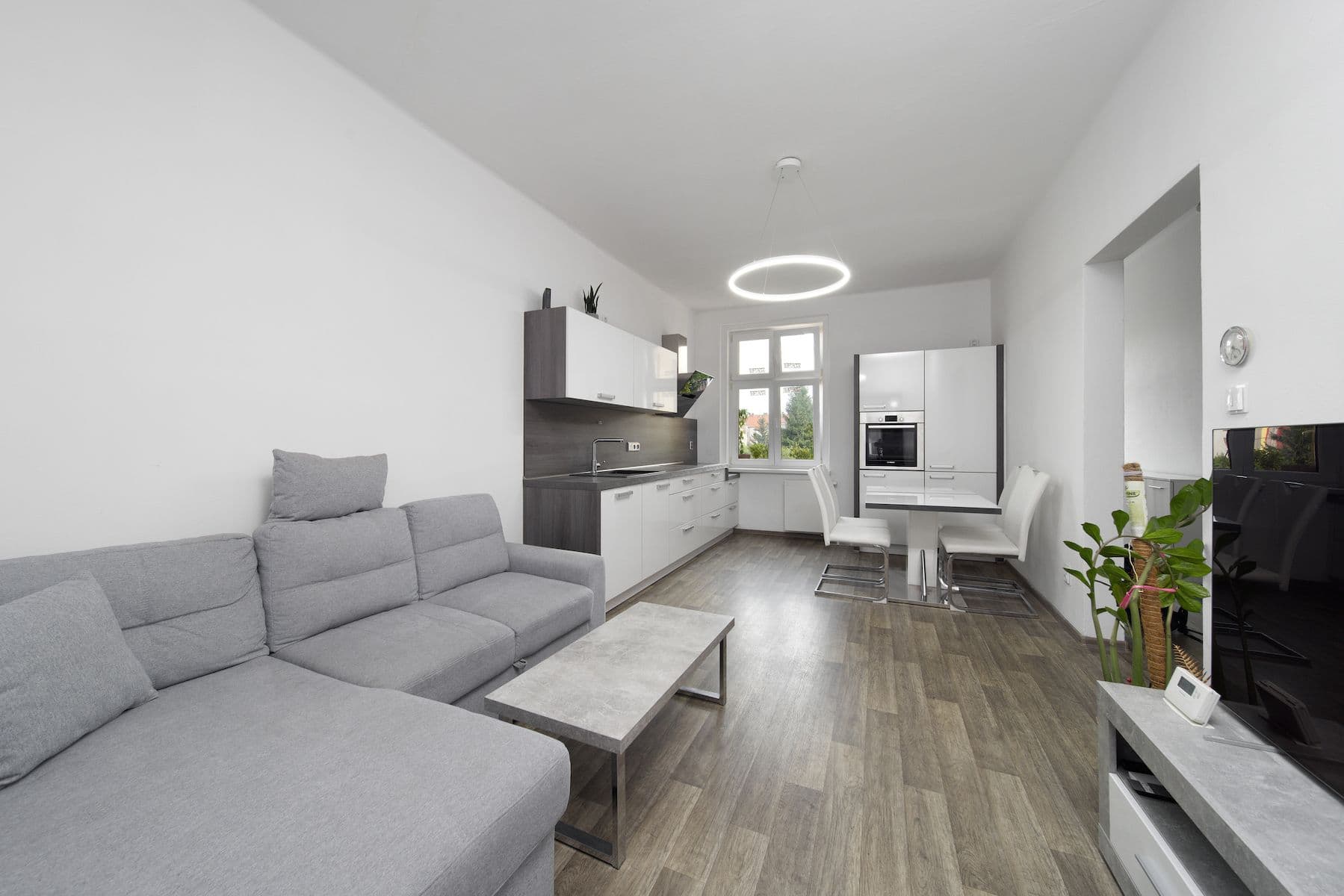 Predaj bytu 3-izbový 72 m², Alešova, Plzeň, Plzeňský kraj Predaj bytu 3-izbový 72 m², Alešova, Plzeň, Plzeňský kraj