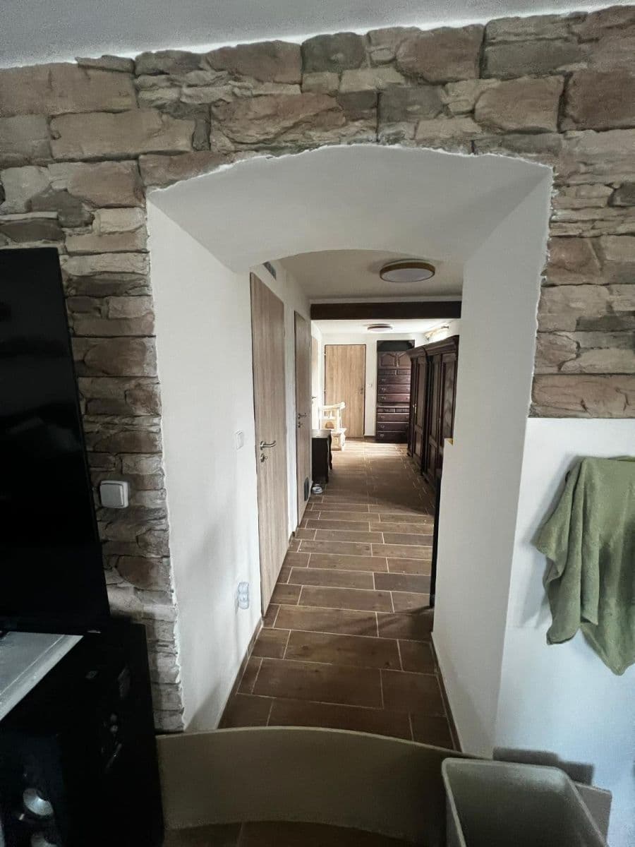 Predaj domu 160 m², pozemek 6.276 m², Vinary, Královéhradecký kraj Predaj domu 160 m², pozemek 6.276 m², Vinary, Královéhradecký kraj