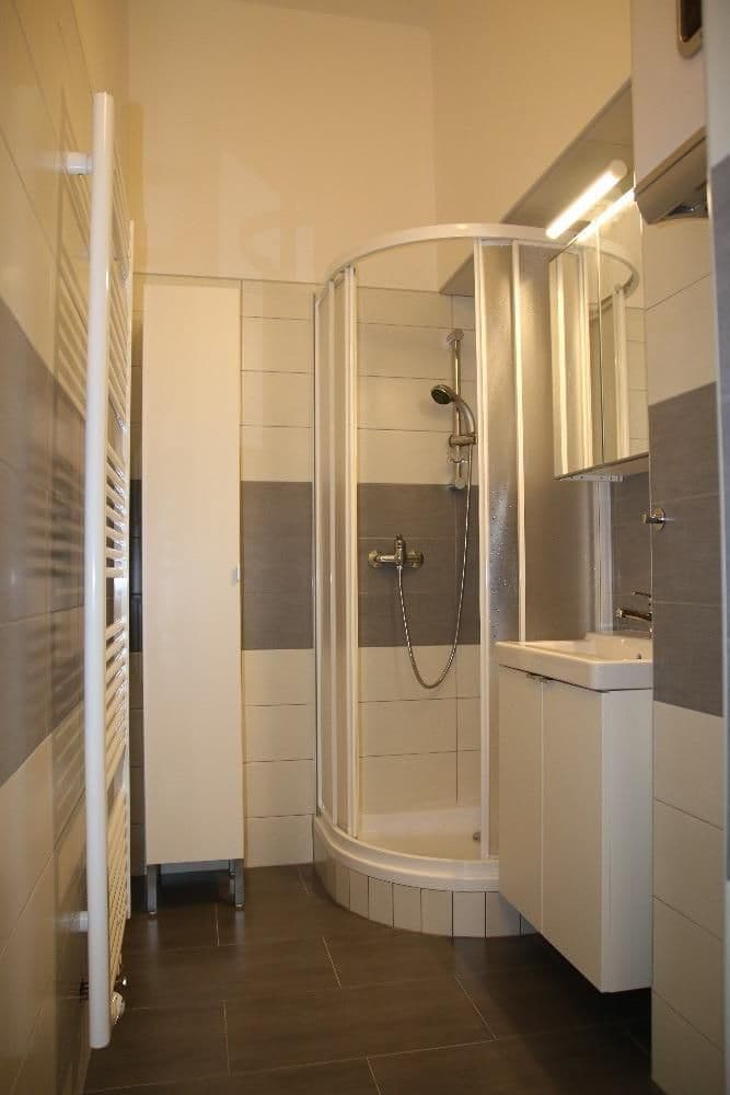 Prenájom bytu 2-izbový 73 m², Na Okrouhlíku, Praha, Praha Prenájom bytu 2-izbový 73 m², Na Okrouhlíku, Praha, Praha