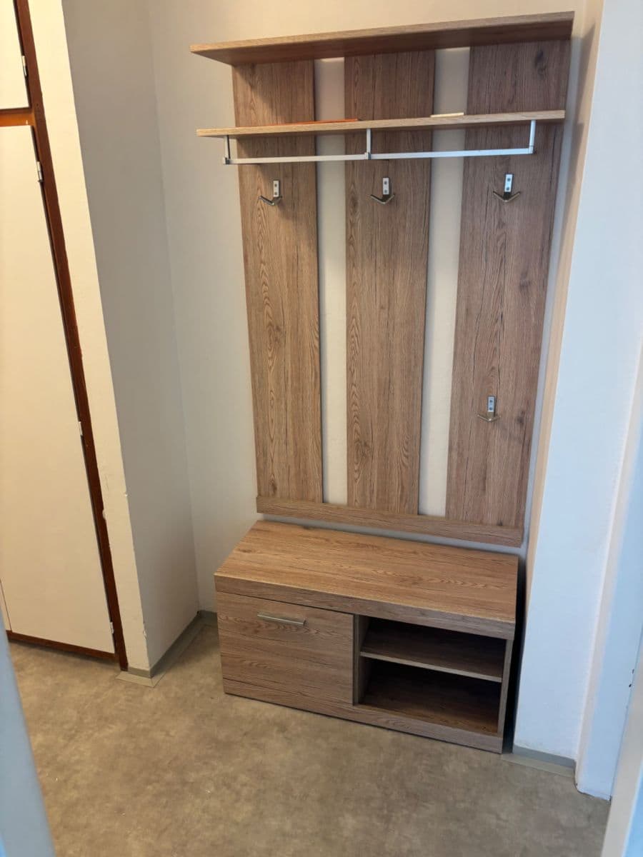 Prenájom bytu 2-izbový 54 m², Oldřicha Wenzla, Mělník, Středočeský kraj Prenájom bytu 2-izbový 54 m², Oldřicha Wenzla, Mělník, Středočeský kraj