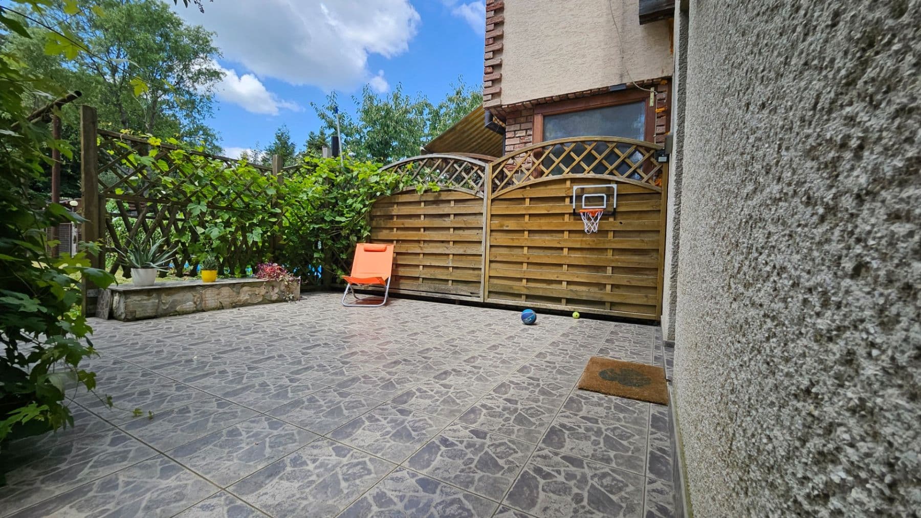 Predaj domu 120 m², pozemek 650 m², Čulenova, Žilina, Žilinský kraj Predaj domu 120 m², pozemek 650 m², Čulenova, Žilina, Žilinský kraj