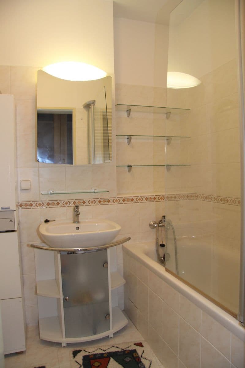 Prenájom bytu 1-izbový 40 m², Vídeňská, Brno, Jihomoravský kraj Prenájom bytu 1-izbový 40 m², Vídeňská, Brno, Jihomoravský kraj