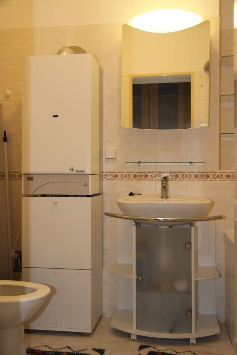 Prenájom bytu 1-izbový 40 m², Vídeňská, Brno, Jihomoravský kraj Prenájom bytu 1-izbový 40 m², Vídeňská, Brno, Jihomoravský kraj