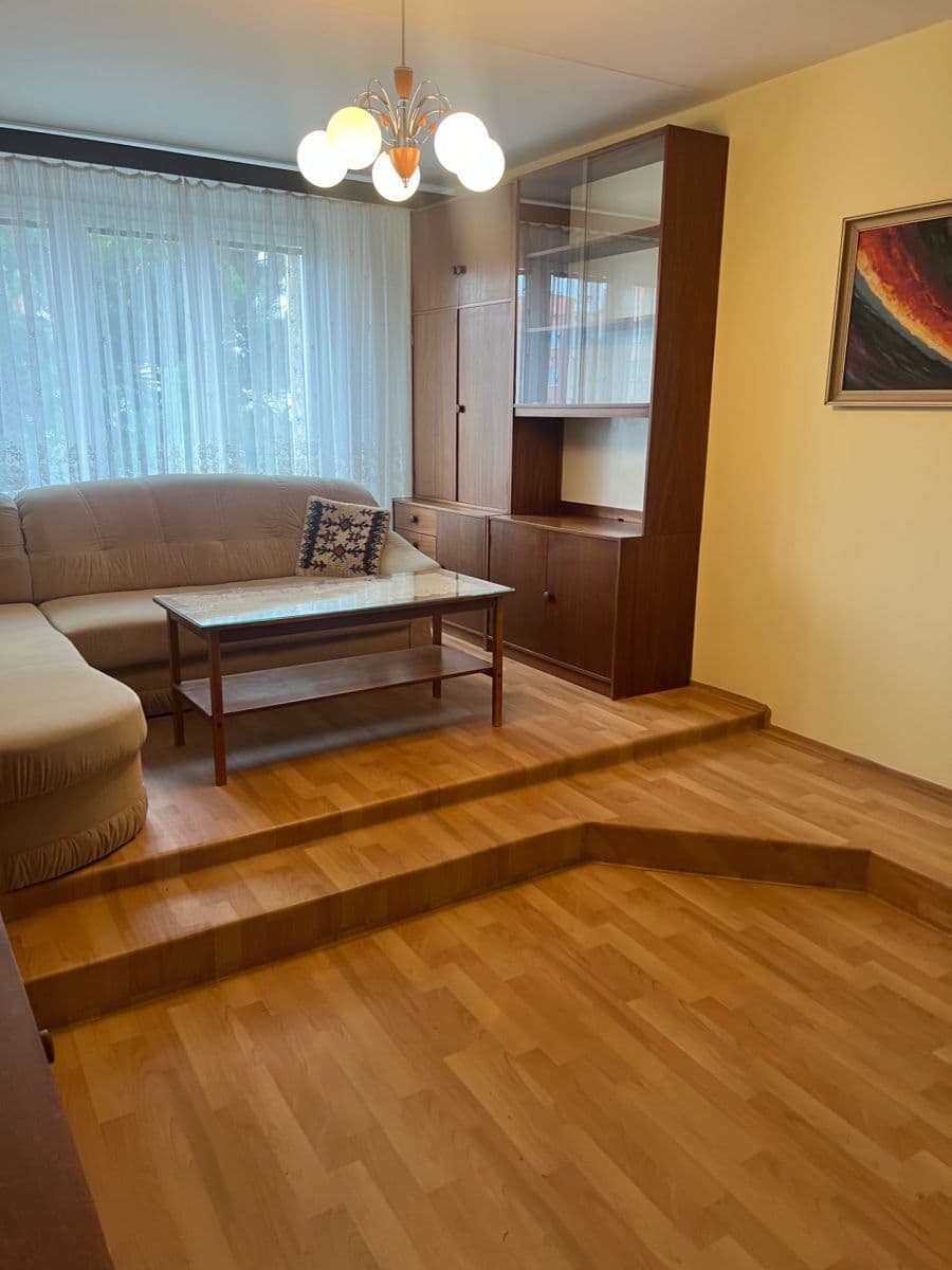 Prenájom bytu 2-izbový 63 m², Sokolovská, Dobřany, Plzeňský kraj Prenájom bytu 2-izbový 63 m², Sokolovská, Dobřany, Plzeňský kraj