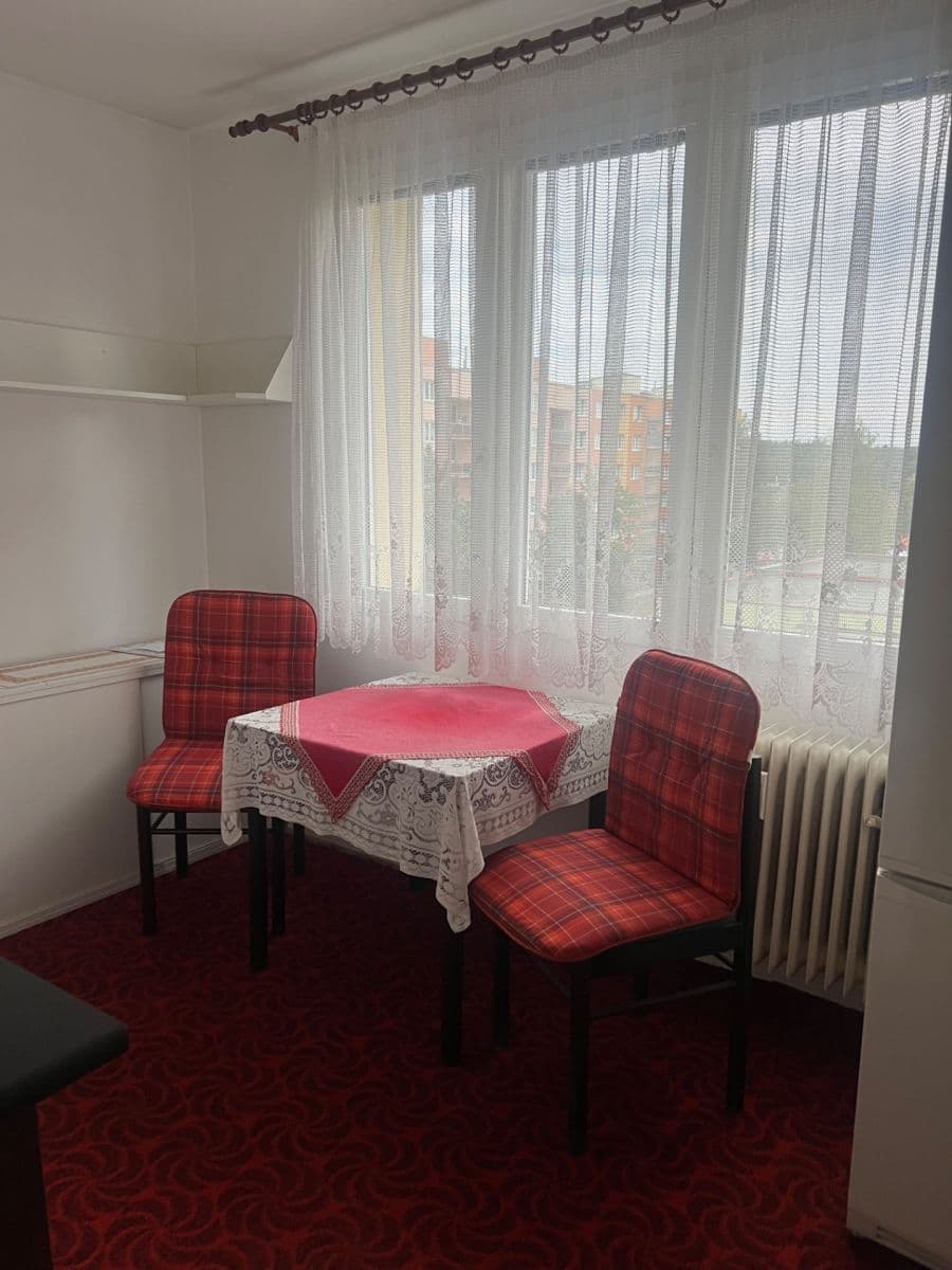 Prenájom bytu 2-izbový 63 m², Sokolovská, Dobřany, Plzeňský kraj Prenájom bytu 2-izbový 63 m², Sokolovská, Dobřany, Plzeňský kraj