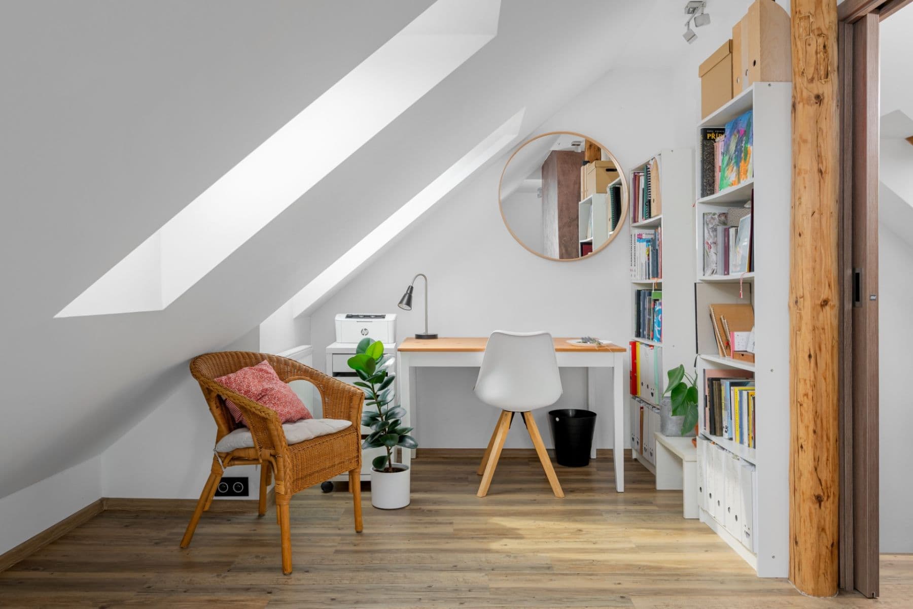 Predaj bytu 3-izbový 96 m², Na Valech, Liberec, Liberecký kraj Predaj bytu 3-izbový 96 m², Na Valech, Liberec, Liberecký kraj