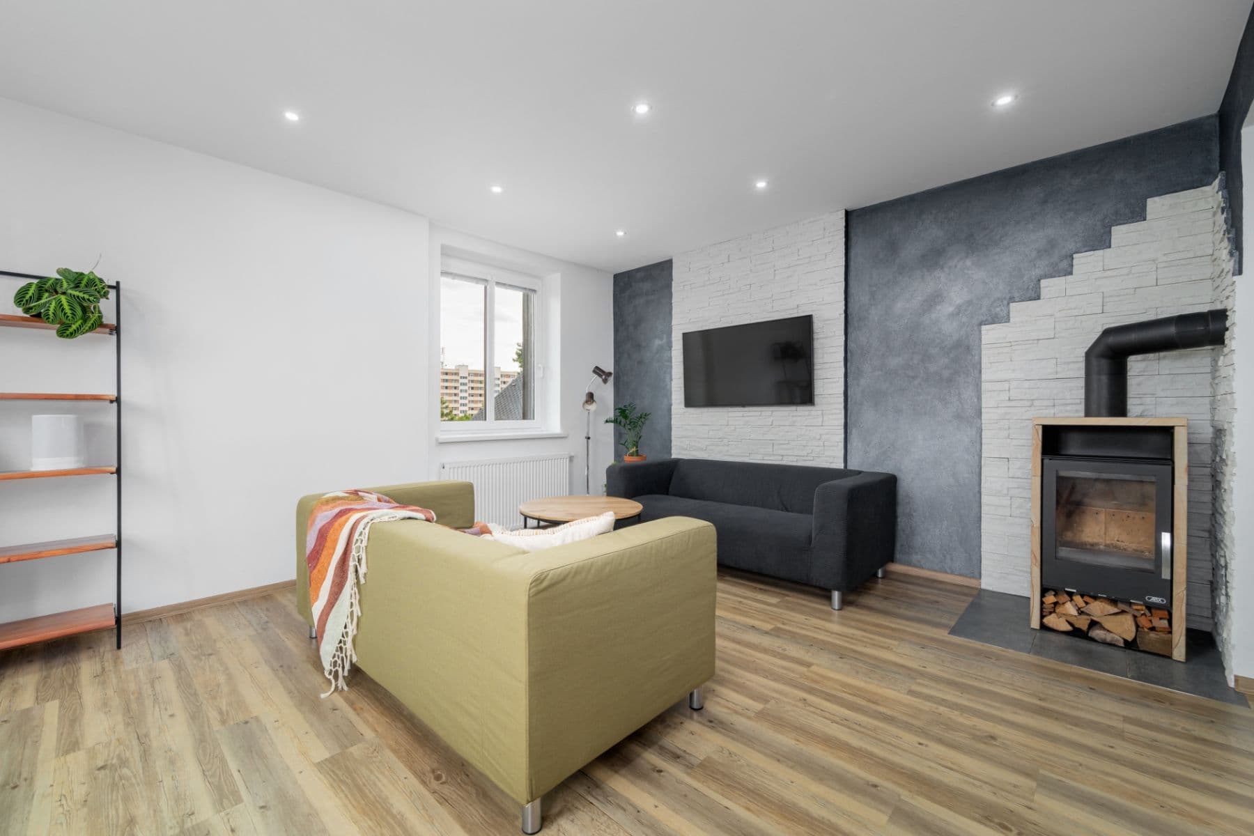 Predaj bytu 3-izbový 96 m², Na Valech, Liberec, Liberecký kraj Predaj bytu 3-izbový 96 m², Na Valech, Liberec, Liberecký kraj