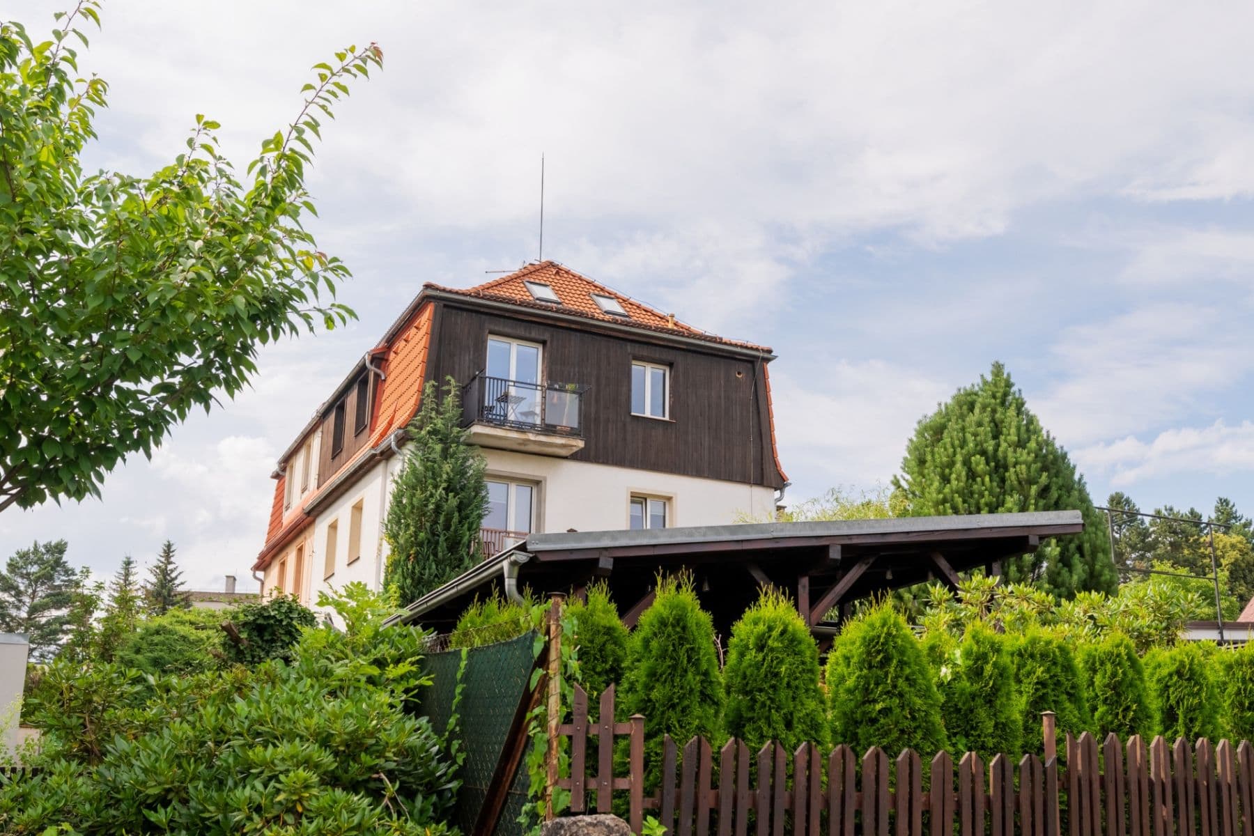 Predaj bytu 3-izbový 96 m², Na Valech, Liberec, Liberecký kraj Predaj bytu 3-izbový 96 m², Na Valech, Liberec, Liberecký kraj