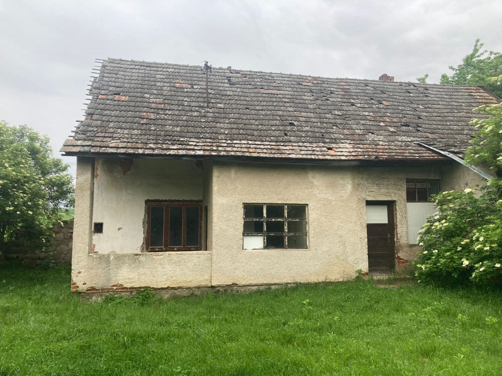 Predaj pozemku 1.030 m², Bánovce nad Bebravou, Trenčiansky kraj Predaj pozemku 1.030 m², Bánovce nad Bebravou, Trenčiansky kraj