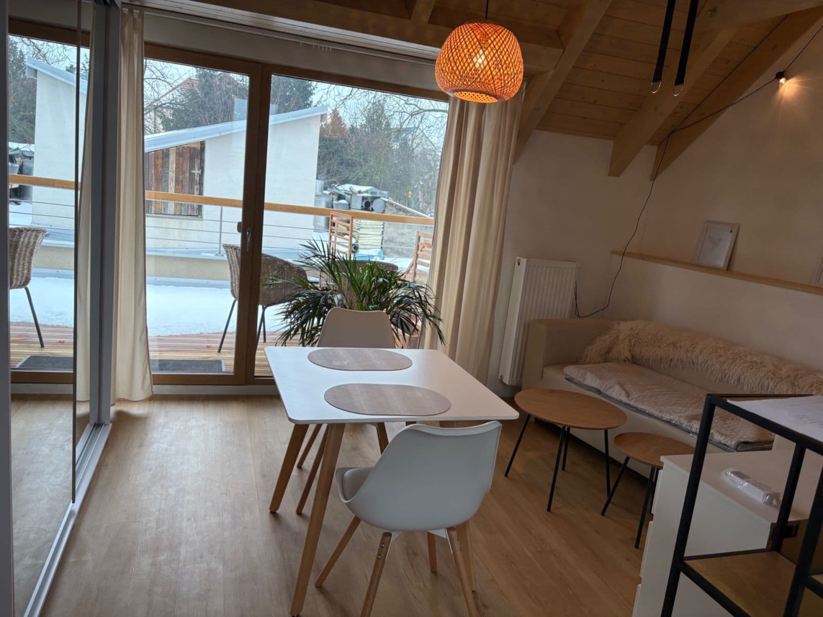 Prenájom bytu 1-izbový 31 m², Národních hrdinů, Praha, Praha Prenájom bytu 1-izbový 31 m², Národních hrdinů, Praha, Praha