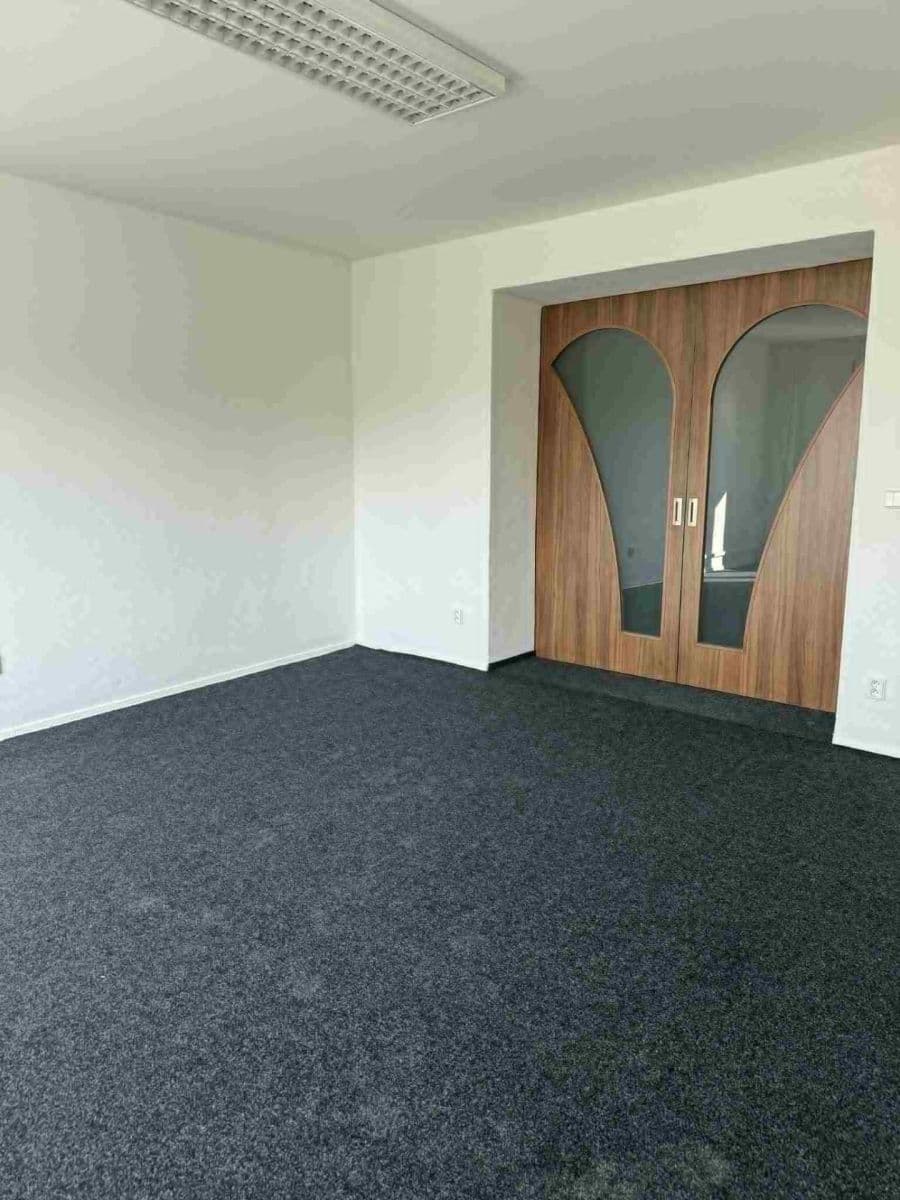 Prenájom kancelárie 45 m², Sokolova, Brno, Jihomoravský kraj Prenájom kancelárie 45 m², Sokolova, Brno, Jihomoravský kraj