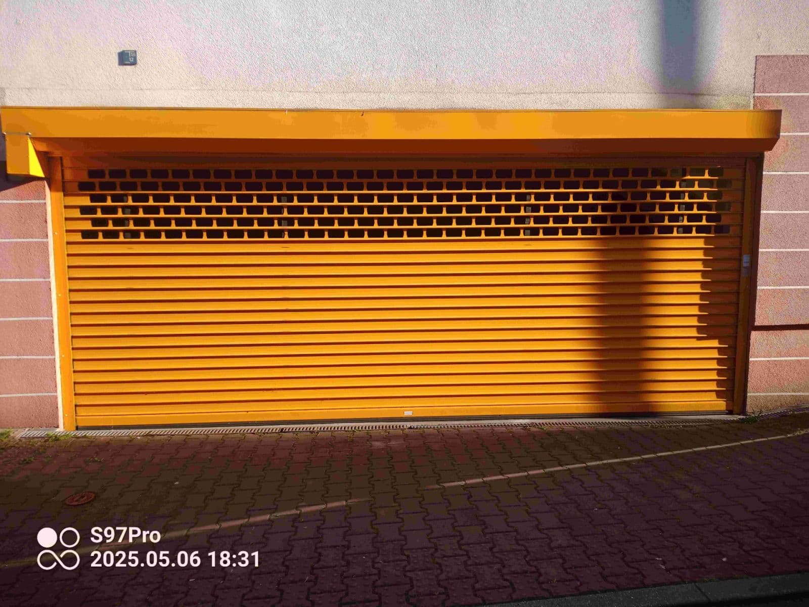 Prenájom garáže 10 m², Musílkova, Praha, Praha Prenájom garáže 10 m², Musílkova, Praha, Praha