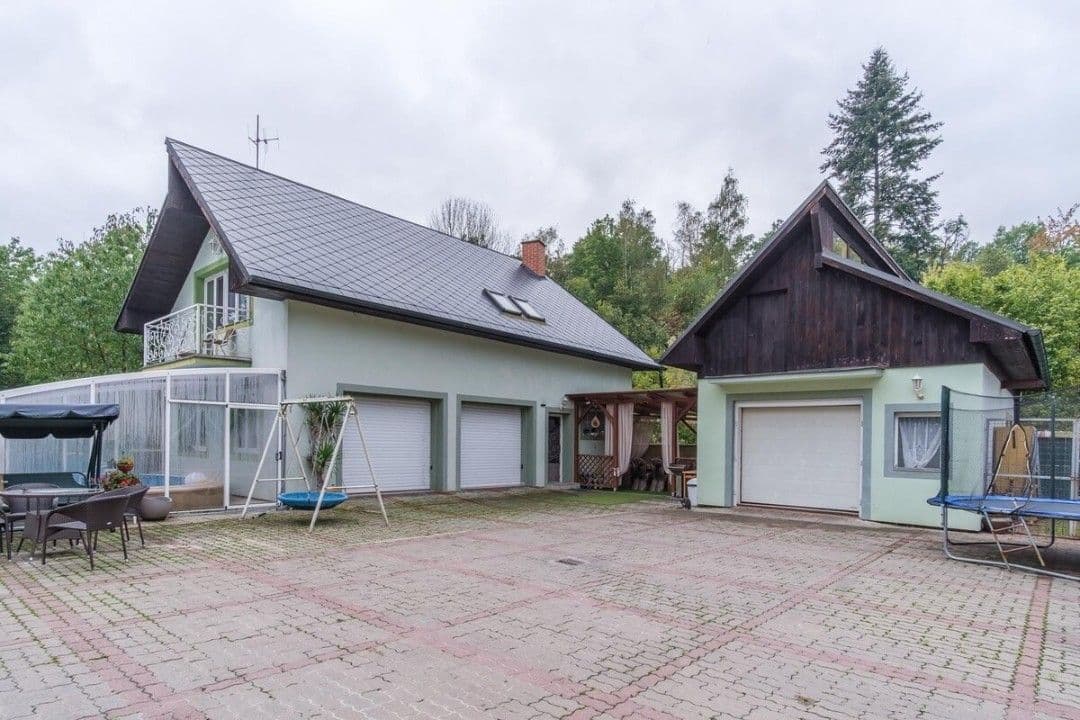 Predaj domu 440 m², pozemek 913 m², Údolní, Úštěk, Ústecký kraj Predaj domu 440 m², pozemek 913 m², Údolní, Úštěk, Ústecký kraj