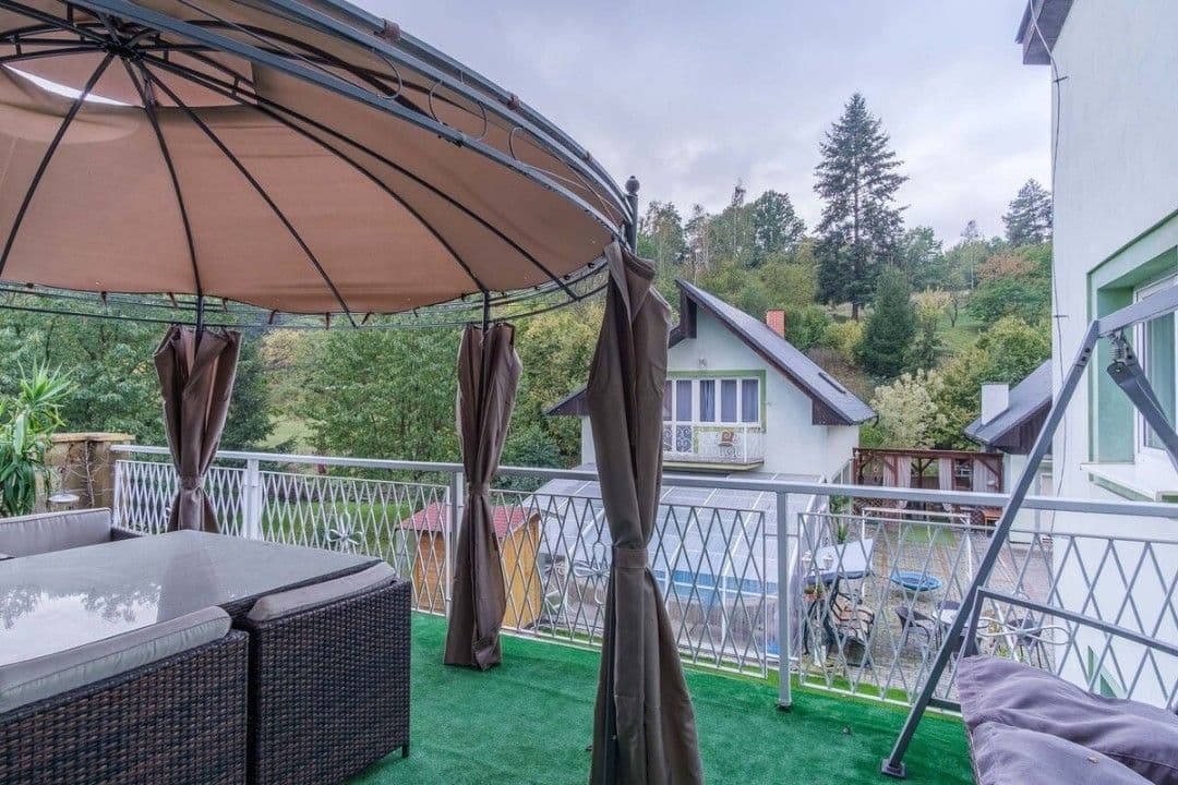 Predaj domu 440 m², pozemek 913 m², Údolní, Úštěk, Ústecký kraj Predaj domu 440 m², pozemek 913 m², Údolní, Úštěk, Ústecký kraj