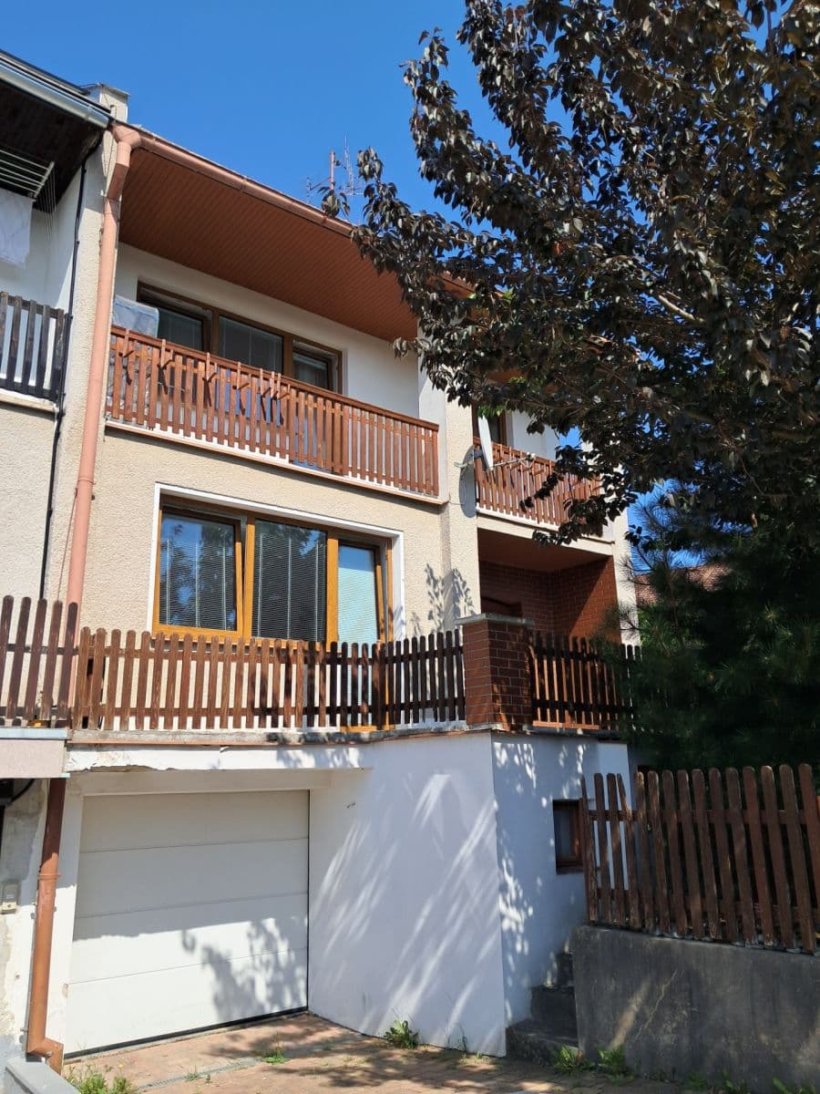 Prenájom domu 165 m², pozemek 341 m², Višňová, Nový Bor, Liberecký kraj Prenájom domu 165 m², pozemek 341 m², Višňová, Nový Bor, Liberecký kraj