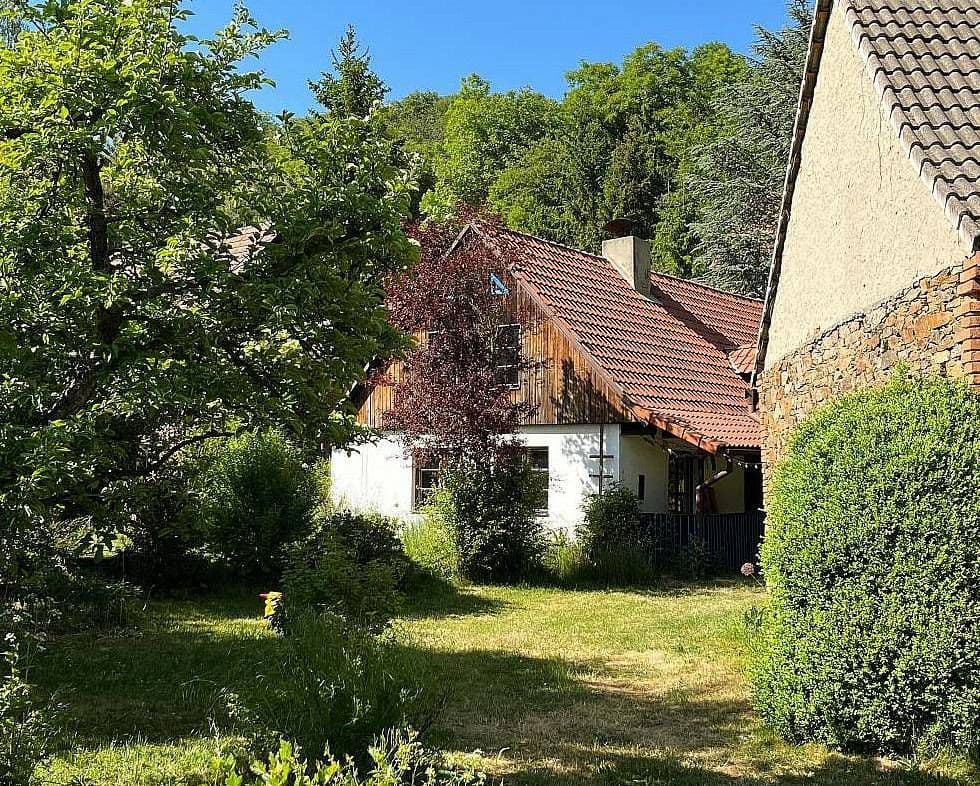 Prenájom rekreačného objektu, Slabce, Středočeský kraj Prenájom rekreačného objektu, Slabce, Středočeský kraj