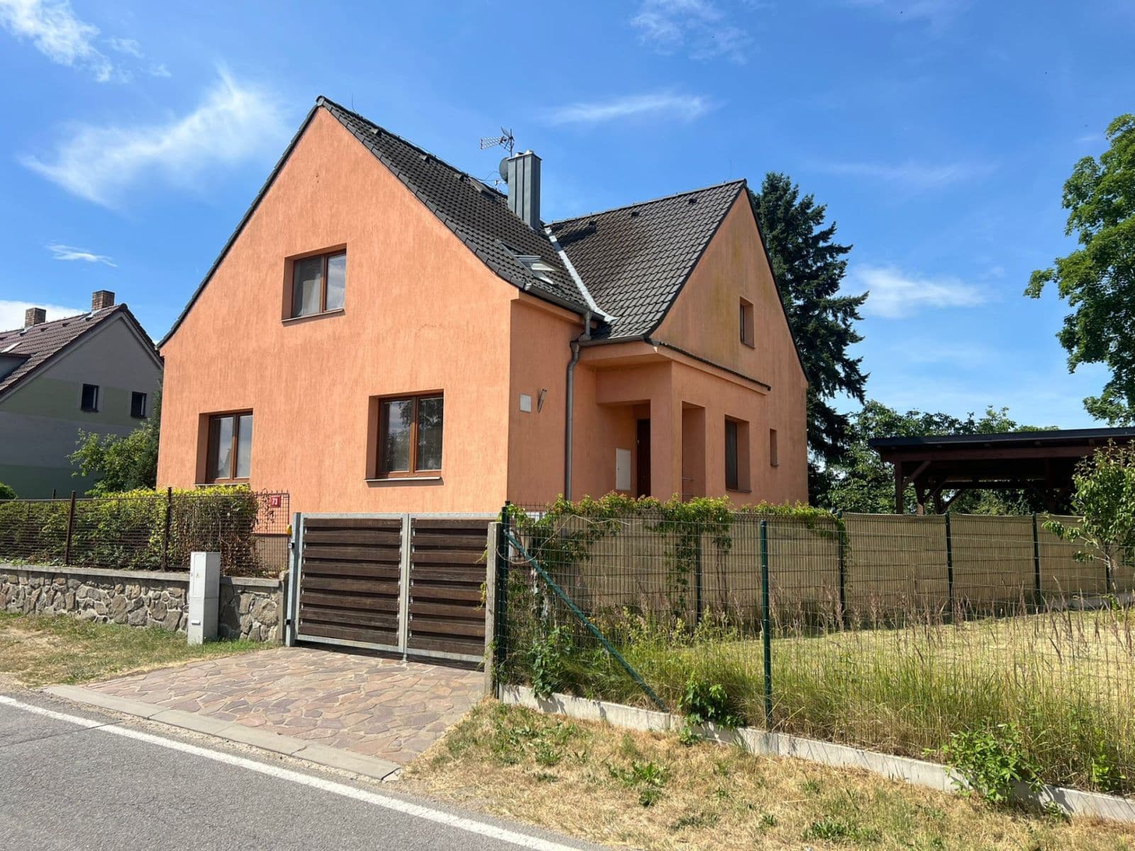 Predaj domu 222 m², pozemek 1.115 m², Oslov, Jihočeský kraj Predaj domu 222 m², pozemek 1.115 m², Oslov, Jihočeský kraj