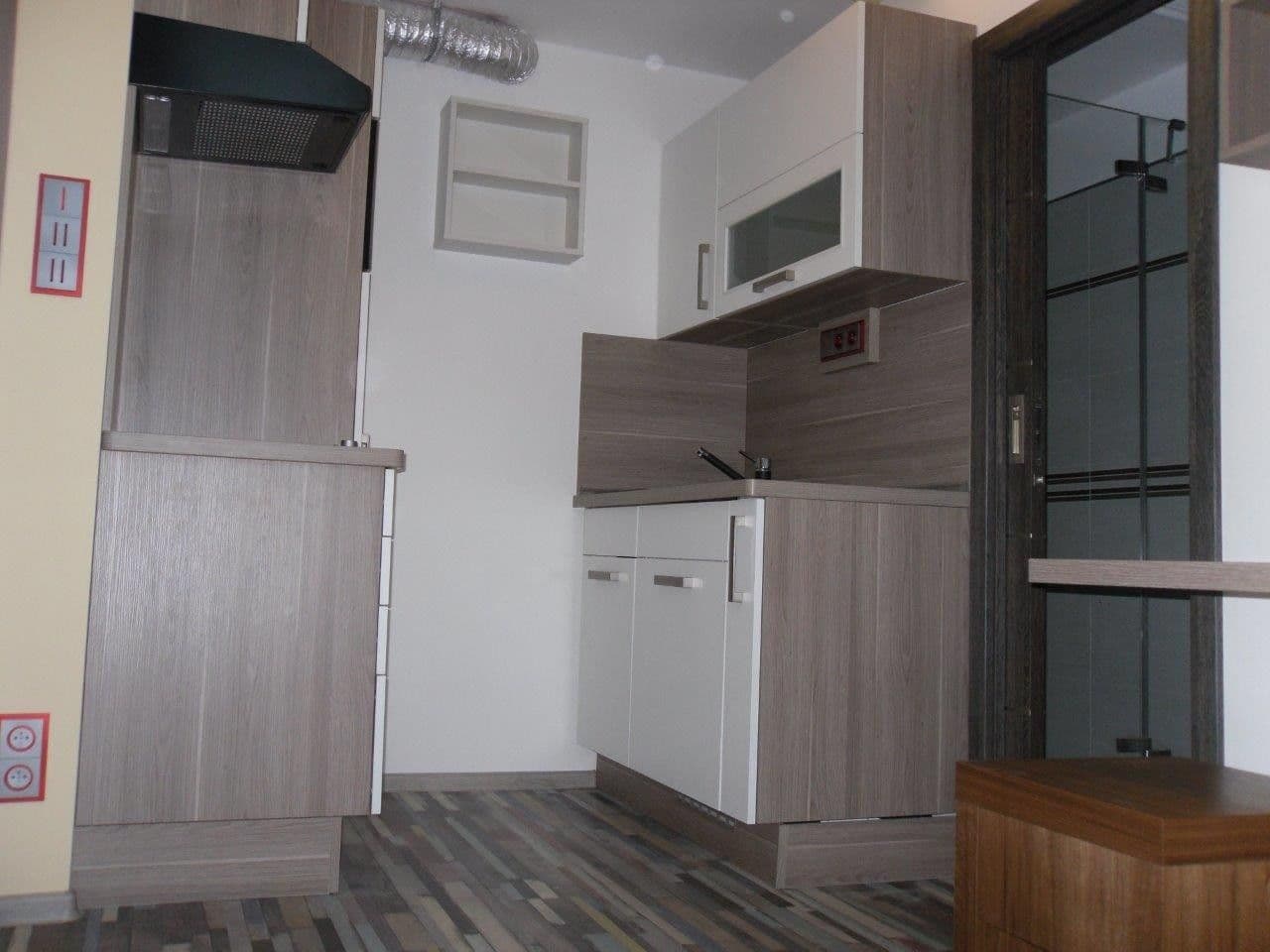 Prenájom bytu 1-izbový 28 m², V Zámku, Pozořice, Jihomoravský kraj Prenájom bytu 1-izbový 28 m², V Zámku, Pozořice, Jihomoravský kraj