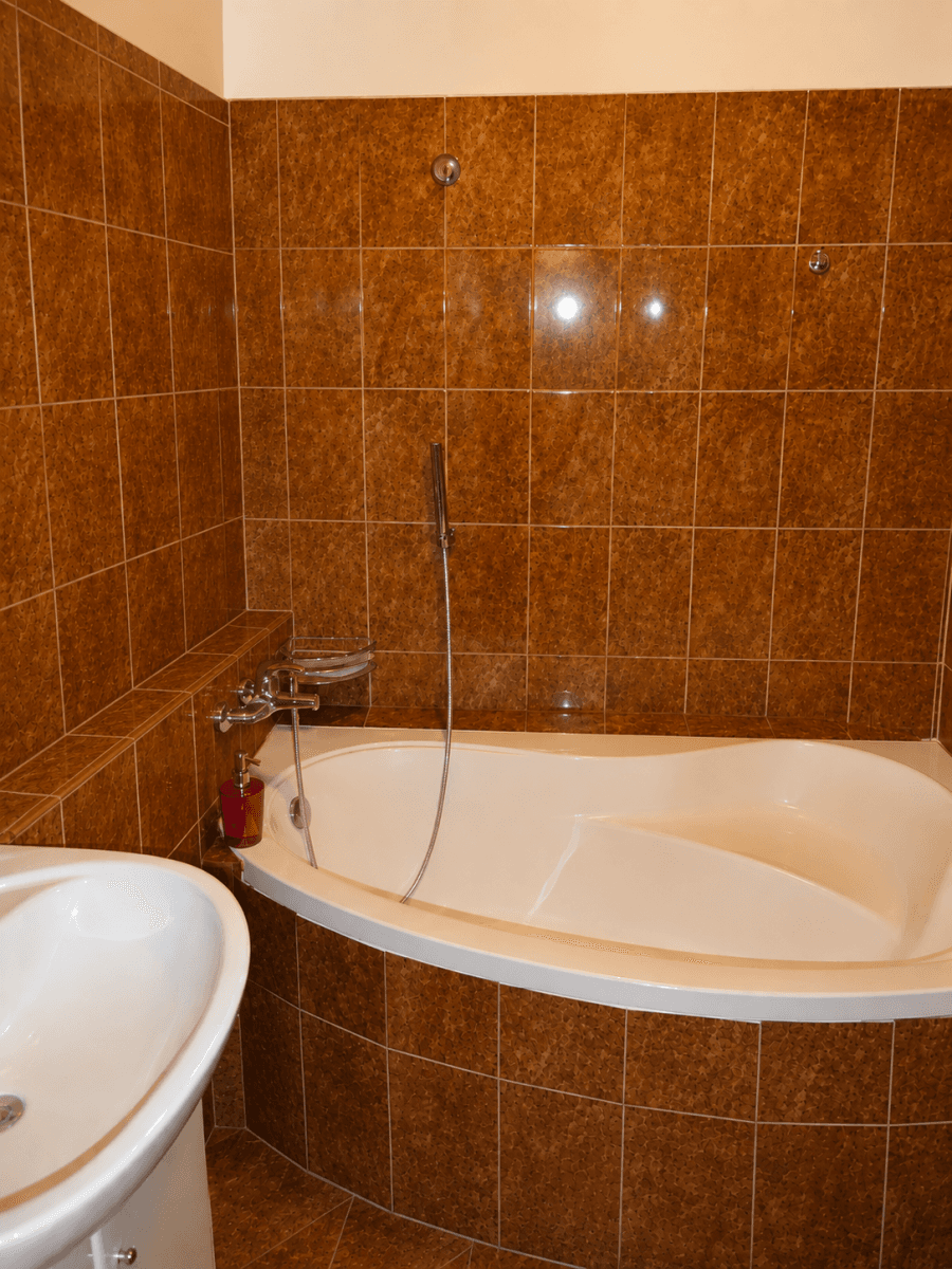 Prenájom bytu 3-izbový 75 m², Lešenská, Praha, Praha Prenájom bytu 3-izbový 75 m², Lešenská, Praha, Praha