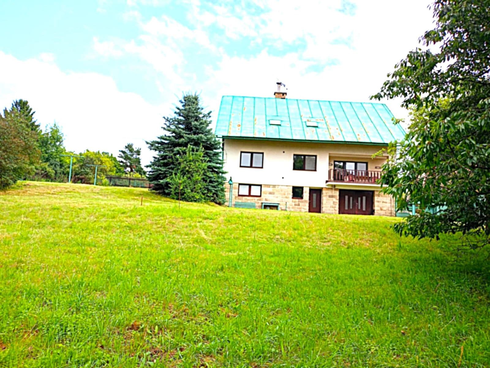 Predaj domu 260 m², pozemek 1.263 m², Zásada, Liberecký kraj Predaj domu 260 m², pozemek 1.263 m², Zásada, Liberecký kraj