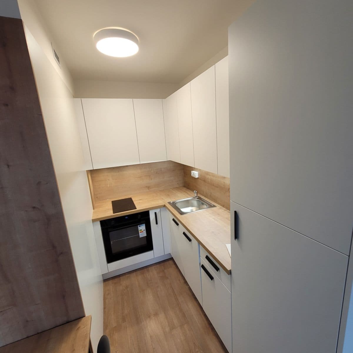 Prenájom bytu 1-izbový 22 m², Plzeňská, Praha, Praha Prenájom bytu 1-izbový 22 m², Plzeňská, Praha, Praha