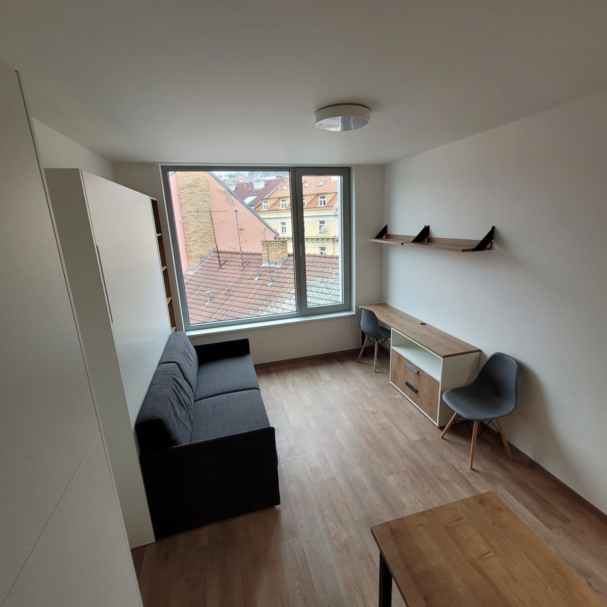 Prenájom bytu 1-izbový 22 m², Plzeňská, Praha, Praha Prenájom bytu 1-izbový 22 m², Plzeňská, Praha, Praha