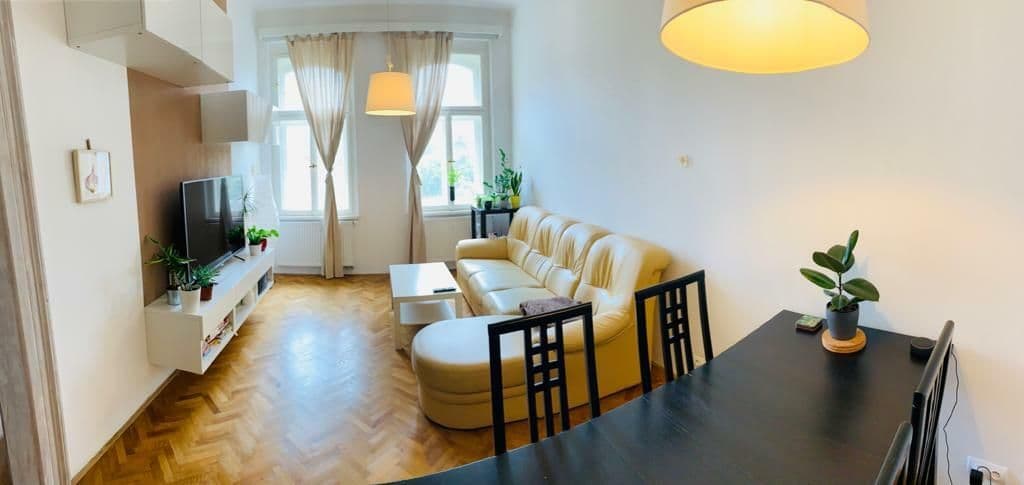 Prenájom bytu 3-izbový 80 m², Seifertova, Praha, Praha Prenájom bytu 3-izbový 80 m², Seifertova, Praha, Praha