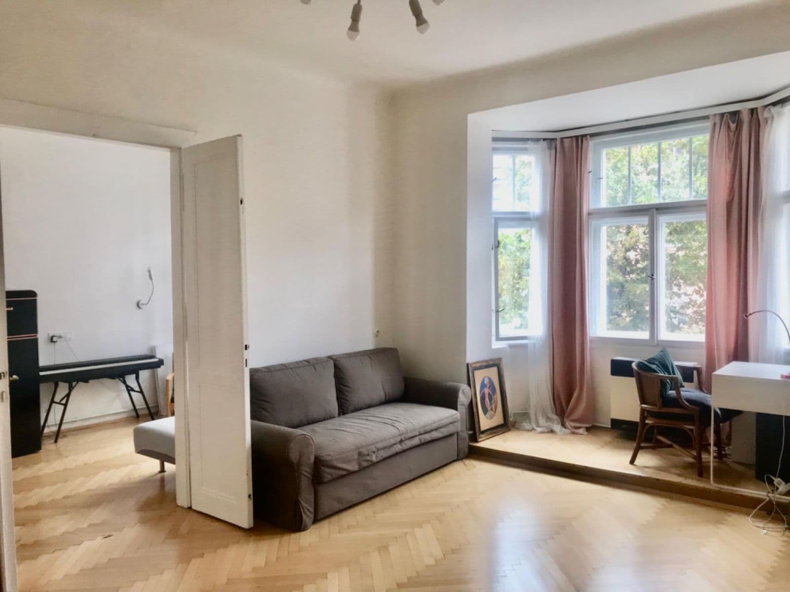 Prenájom bytu 2-izbový 48 m², U Průhonu, Praha, Praha Prenájom bytu 2-izbový 48 m², U Průhonu, Praha, Praha