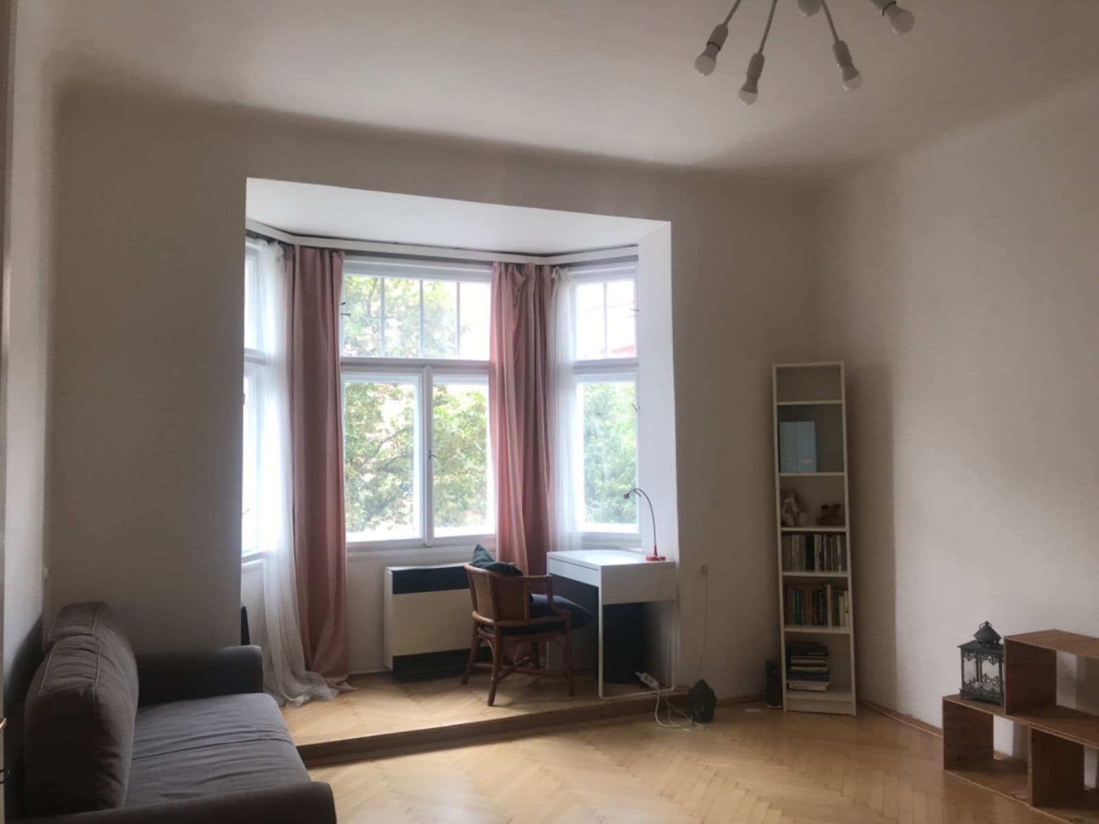 Prenájom bytu 2-izbový 48 m², U Průhonu, Praha, Praha Prenájom bytu 2-izbový 48 m², U Průhonu, Praha, Praha