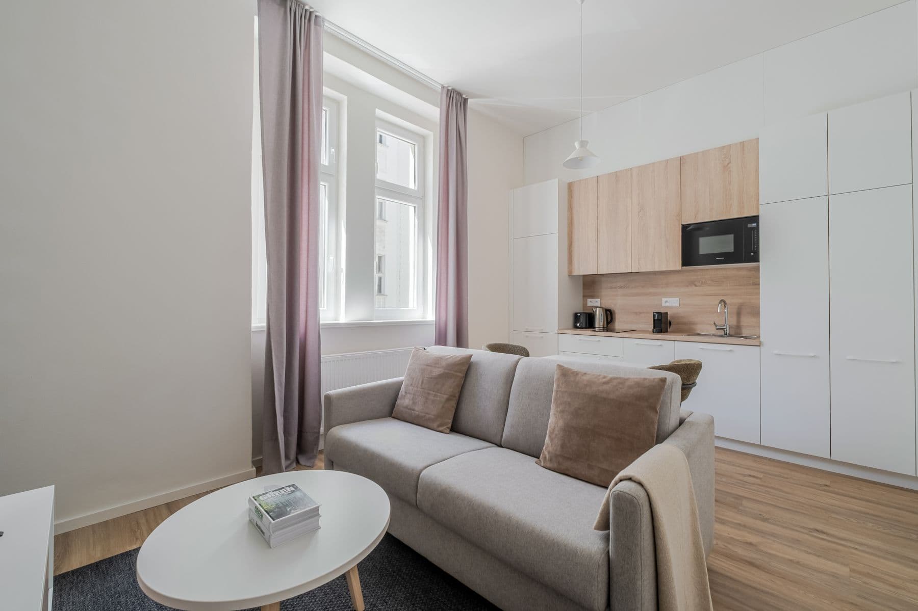 Prenájom bytu 43 m², Veletržní, Praha, Praha Prenájom bytu 43 m², Veletržní, Praha, Praha