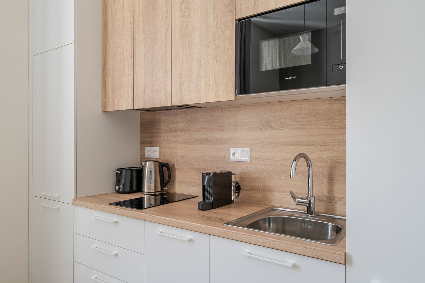 Prenájom bytu 43 m², Veletržní, Praha, Praha Prenájom bytu 43 m², Veletržní, Praha, Praha