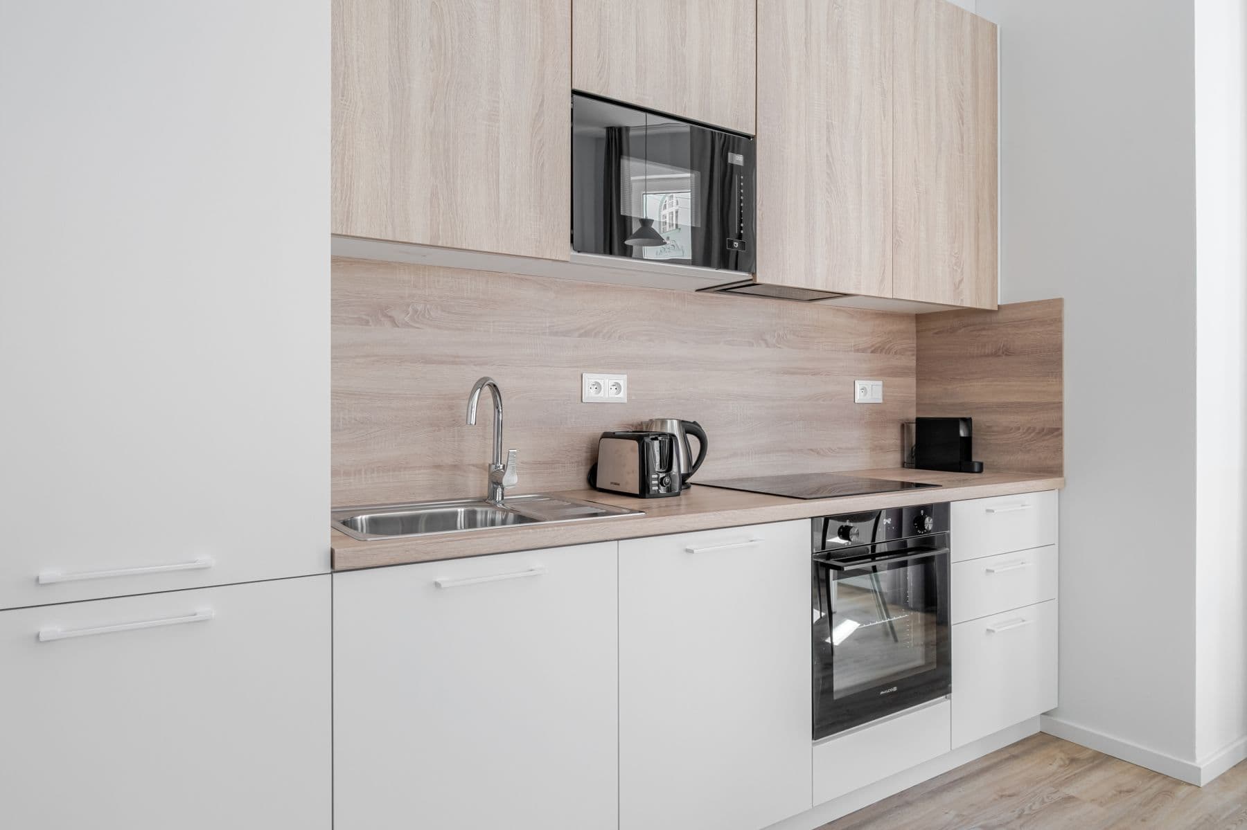 Prenájom bytu 45 m², Veletržní, Praha, Praha Prenájom bytu 45 m², Veletržní, Praha, Praha