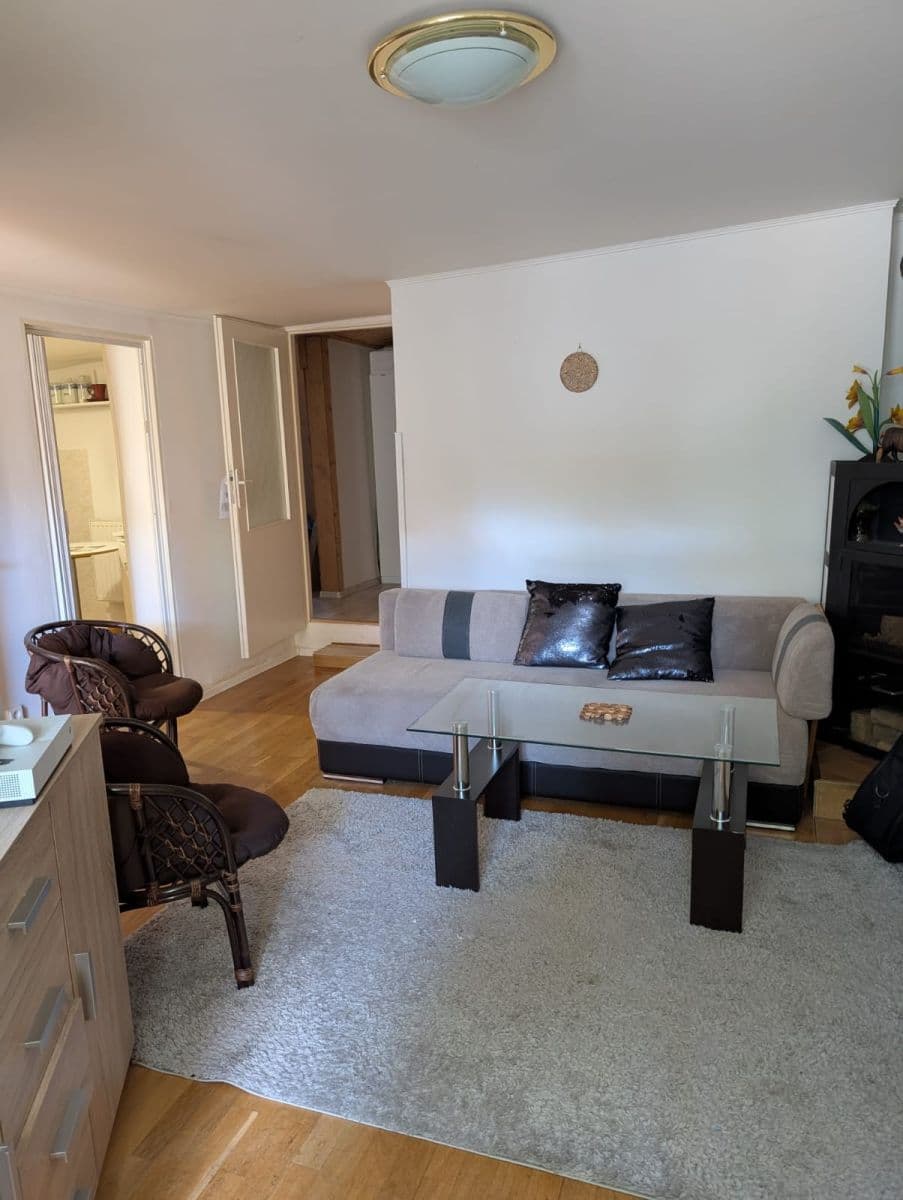 Prenájom bytu 2-izbový 43 m², Kamencová, Praha, Praha Prenájom bytu 2-izbový 43 m², Kamencová, Praha, Praha