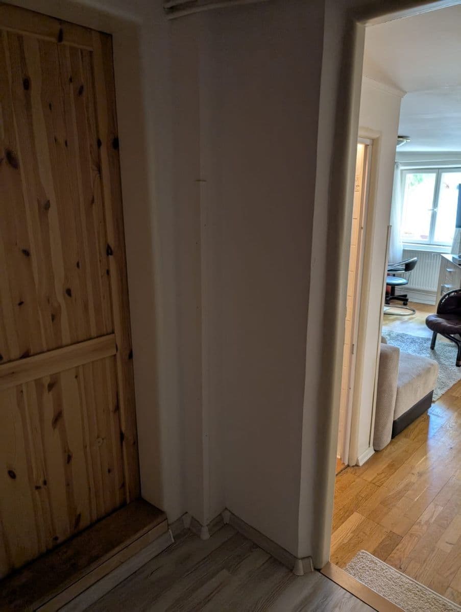 Prenájom bytu 2-izbový 43 m², Kamencová, Praha, Praha Prenájom bytu 2-izbový 43 m², Kamencová, Praha, Praha