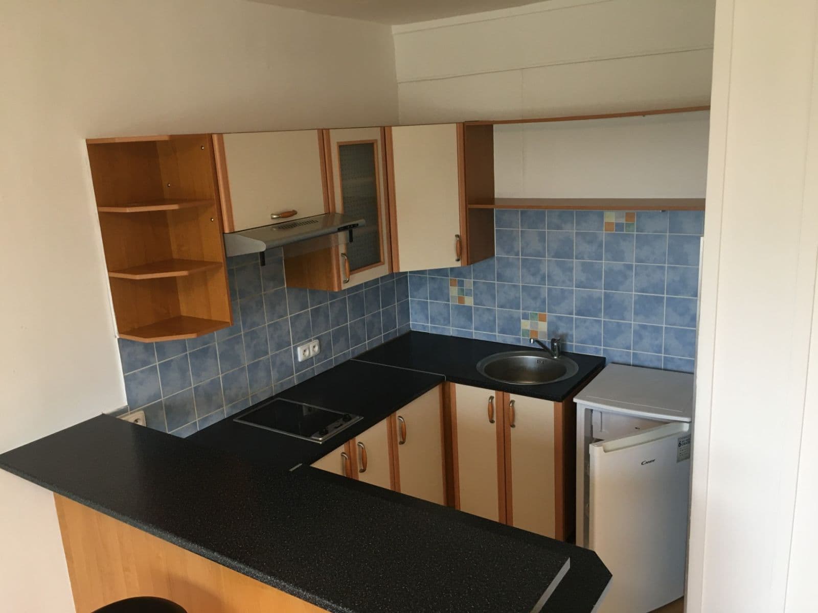 Prenájom bytu 1-izbový 30 m², Jana Masaryka, Hradec Králové, Královéhradecký kraj Prenájom bytu 1-izbový 30 m², Jana Masaryka, Hradec Králové, Královéhradecký kraj