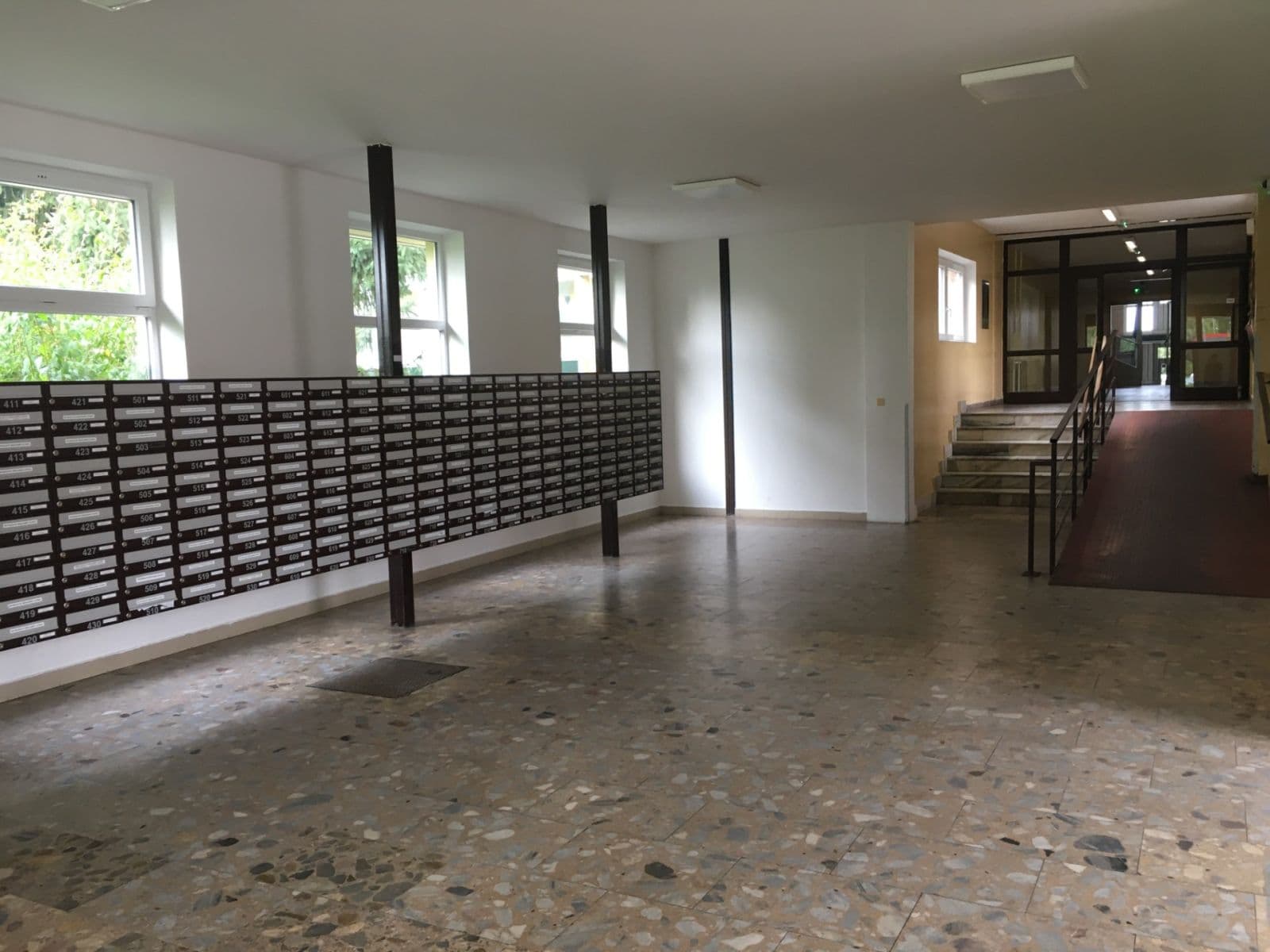 Prenájom bytu 1-izbový 30 m², Jana Masaryka, Hradec Králové, Královéhradecký kraj Prenájom bytu 1-izbový 30 m², Jana Masaryka, Hradec Králové, Královéhradecký kraj