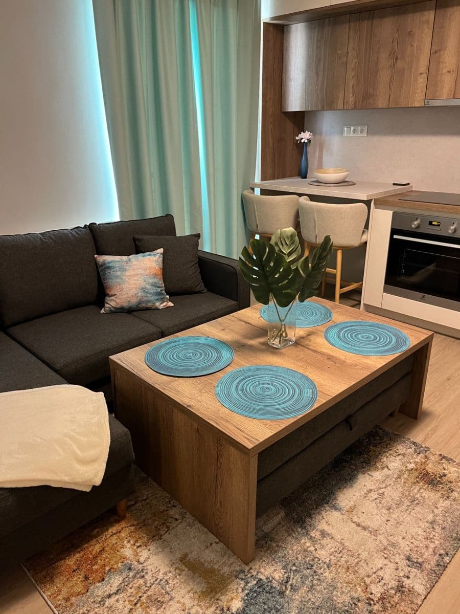 Prenájom bytu 2-izbový 40 m², Tlustého, Praha, Praha Prenájom bytu 2-izbový 40 m², Tlustého, Praha, Praha