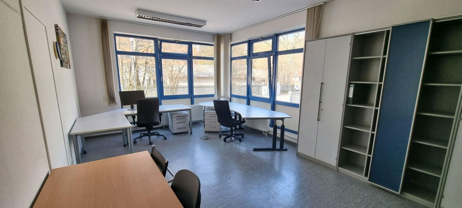 Prenájom nebytového priestoru 3.624 m², Marienstr 40, Ruhla, Durínsko Prenájom nebytového priestoru 3.624 m², Marienstr 40, Ruhla, Durínsko
