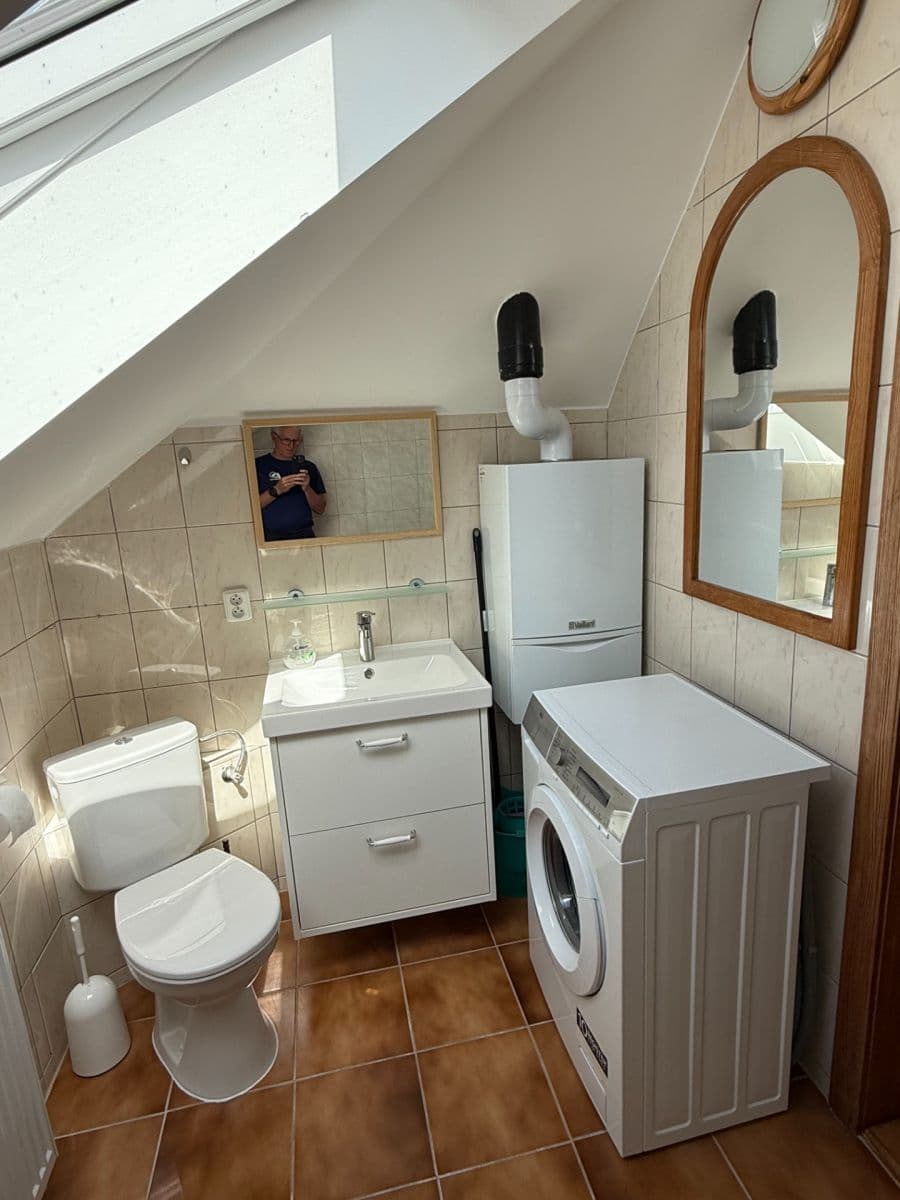 Prenájom bytu 2-izbový 52 m², V Aleji, Rudná, Středočeský kraj Prenájom bytu 2-izbový 52 m², V Aleji, Rudná, Středočeský kraj